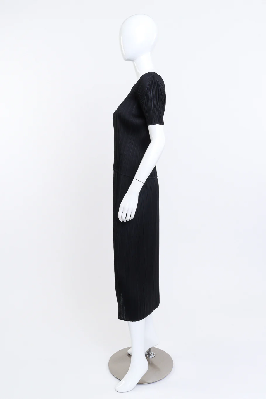 Pleated Short Sleeve Top & Skirt Set - Image 2