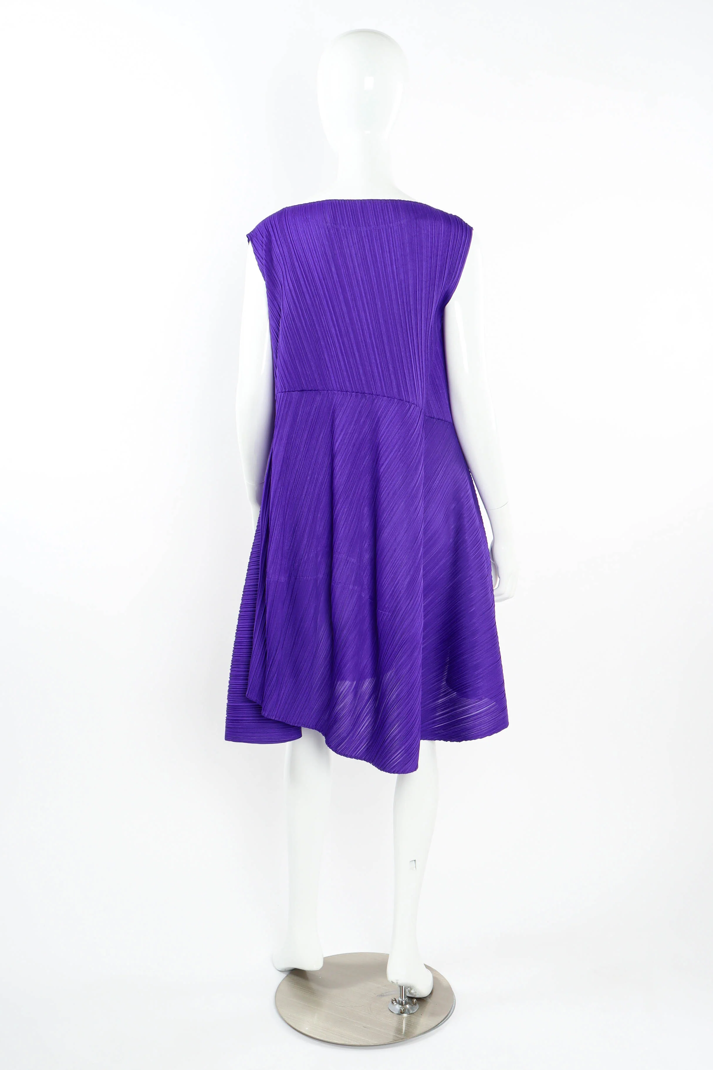 Pleated Sleeveless Dress - Image 4