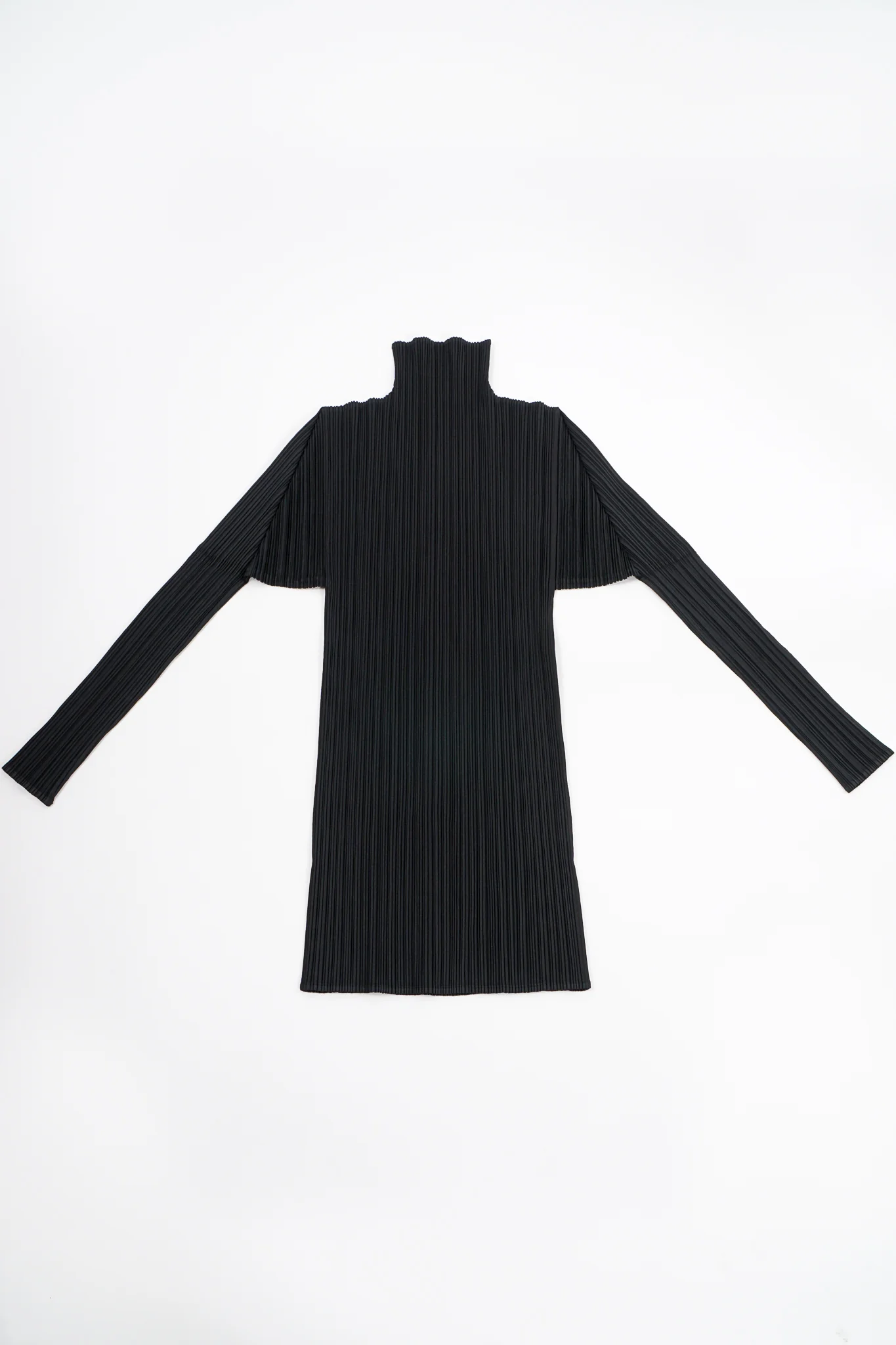Pleated Turtleneck Top - Image 11