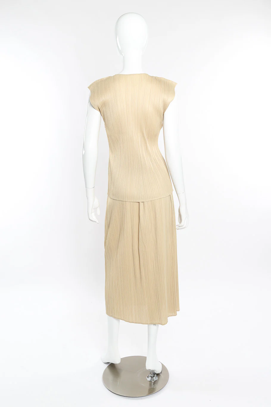 Pleated Two Piece Set - Image 3