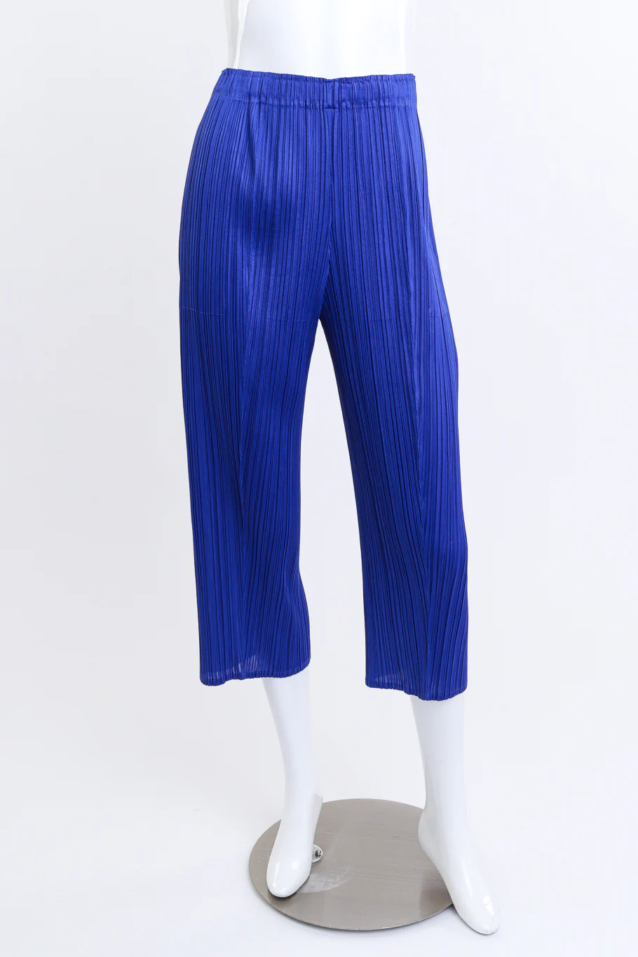 Plissé Capri Pant