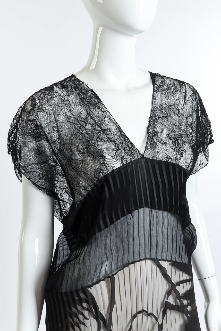 Plissé & Lace Top - Image 4