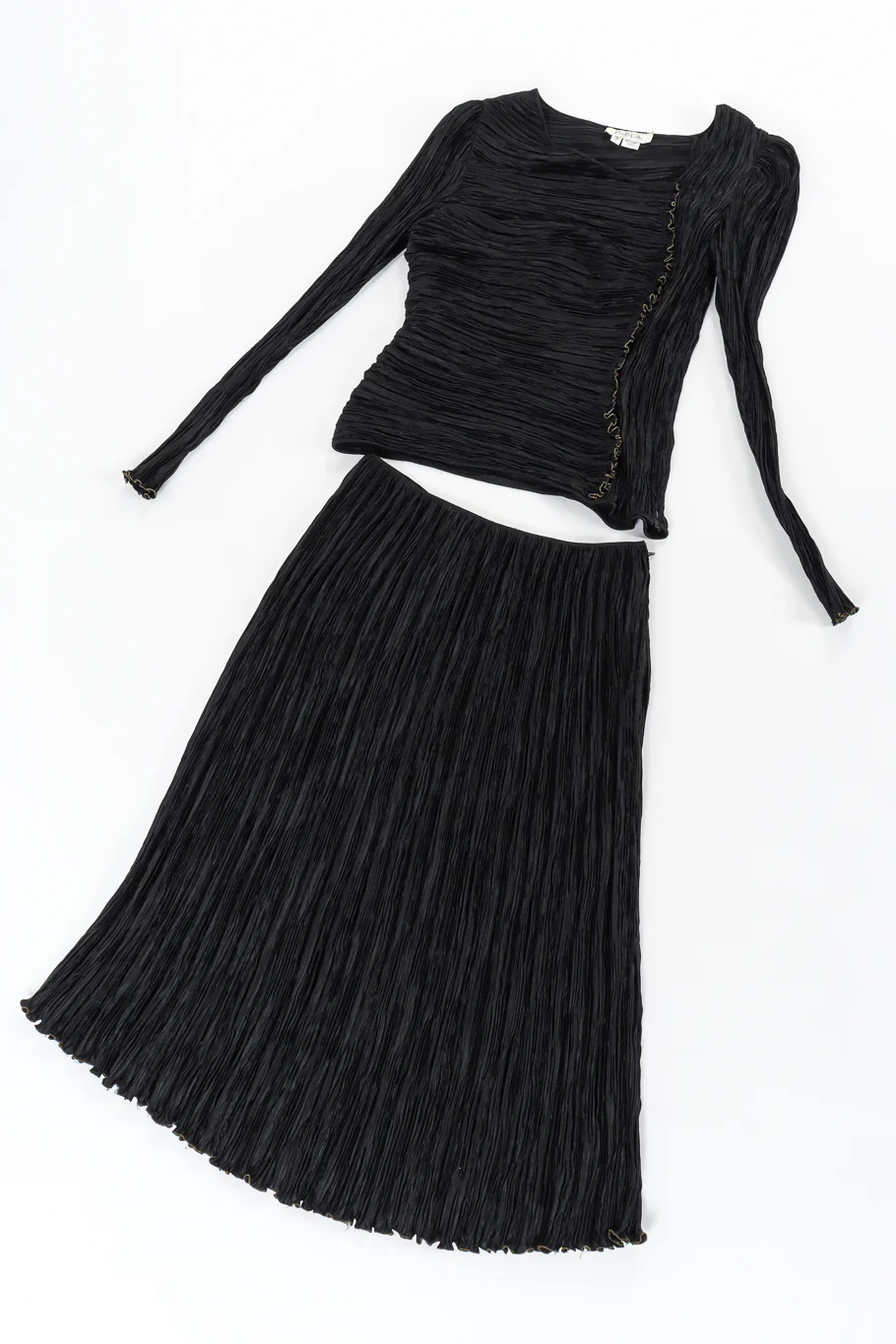 Plissé Pleat Top & Skirt Set - Image 13