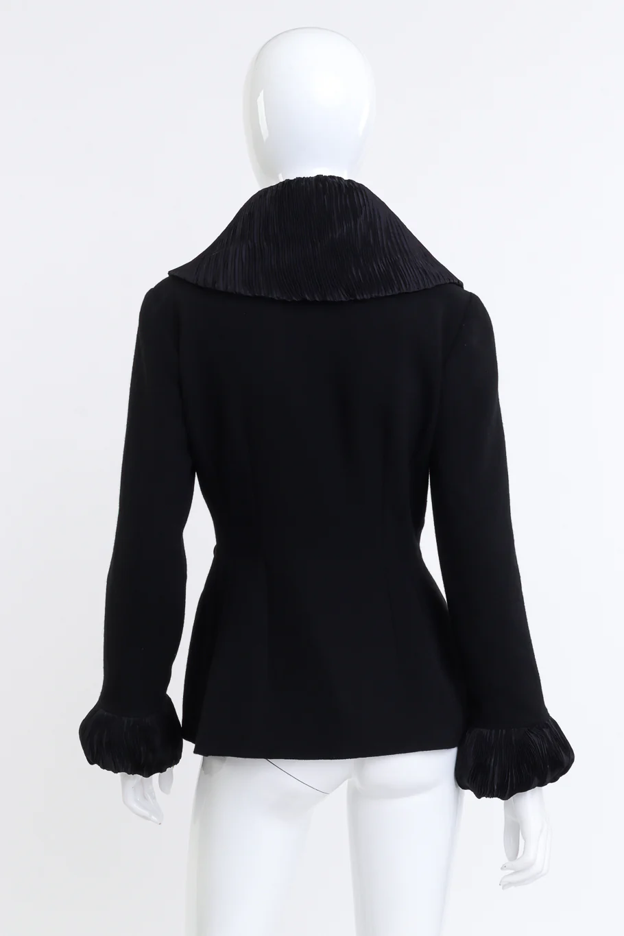 Plissé Pleat Wool Jacket - Image 4