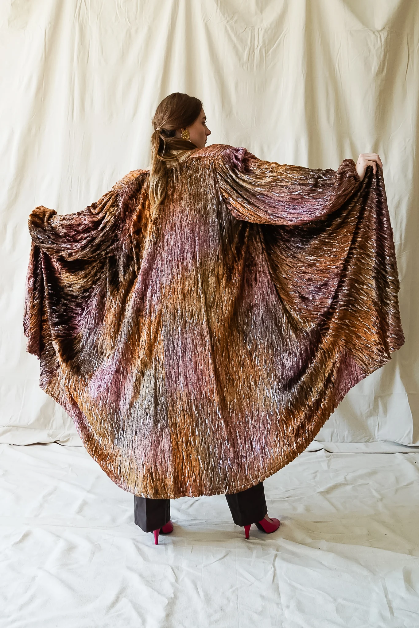 Plush Silk Tinsel Cape Coat - Image 8