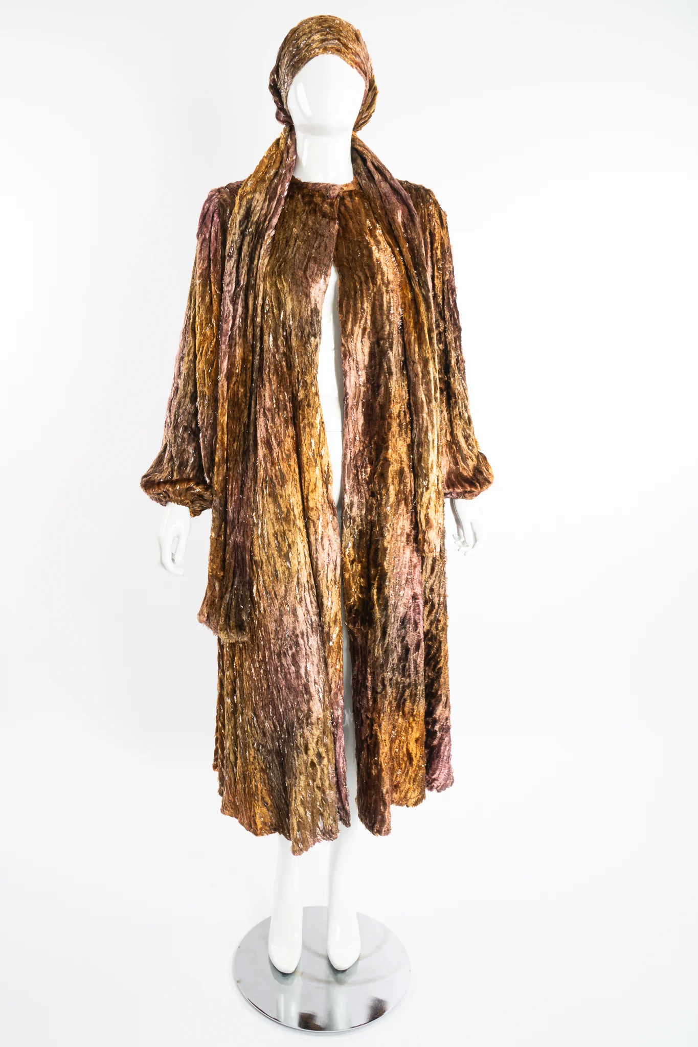 Plush Silk Tinsel Cape Coat - Image 9