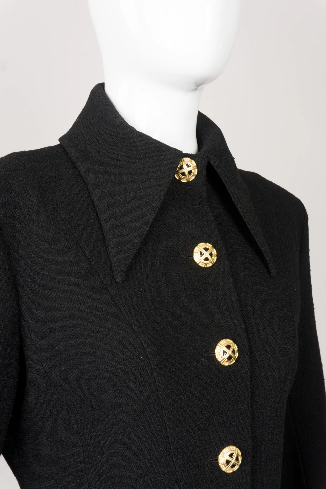 Pointed Collar Jacket - Image 8