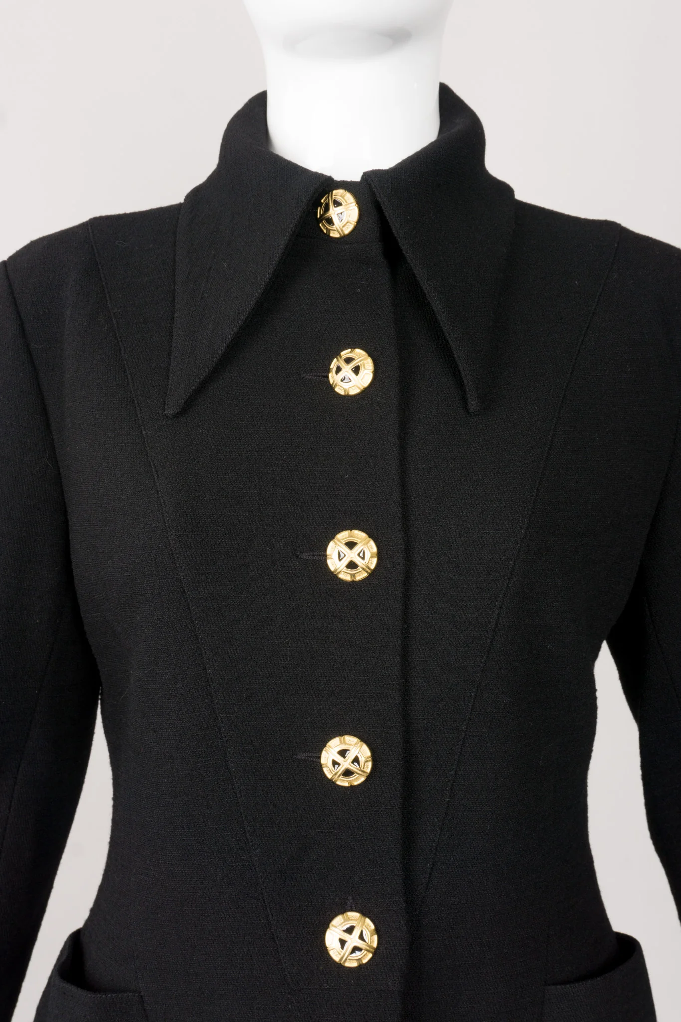 Pointed Collar Jacket - Image 9