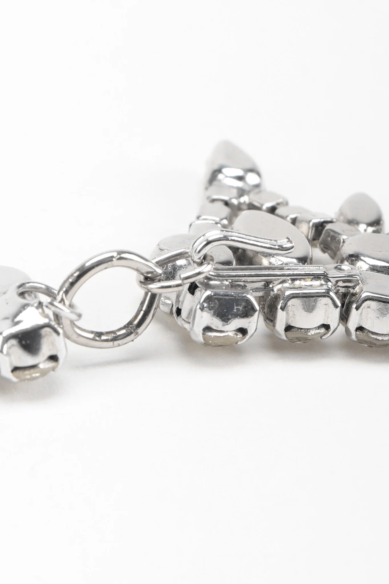 Pointed Crystal Collar - Image 10