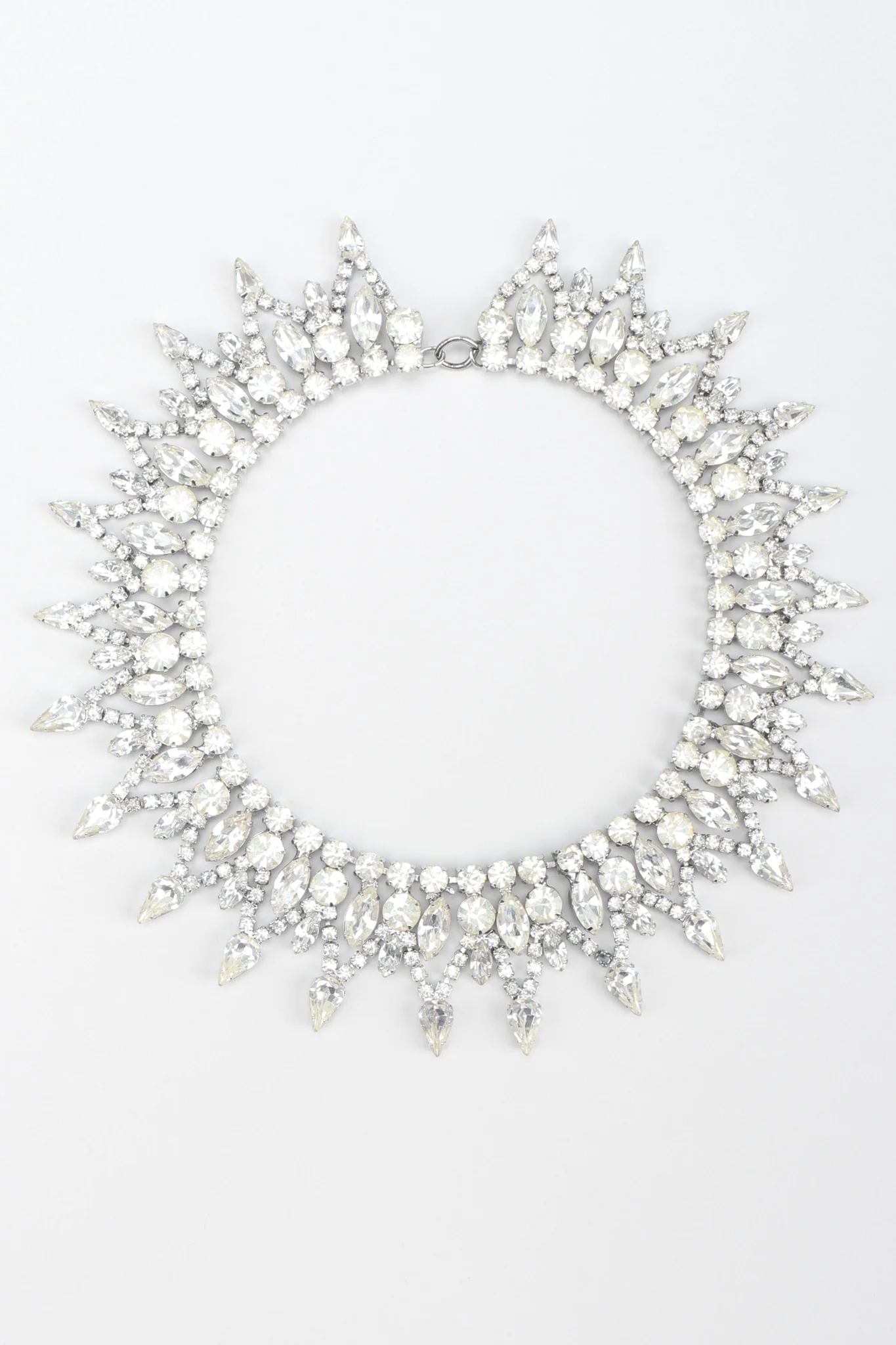 Pointed Crystal Collar - Image 3