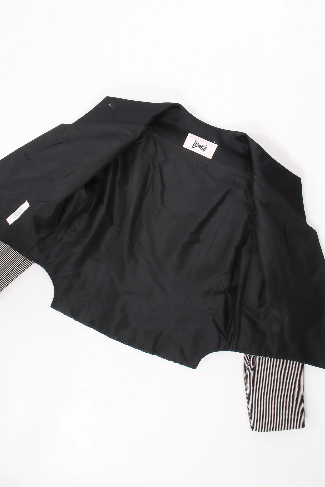 Pointed Stripe Jacket - Image 10