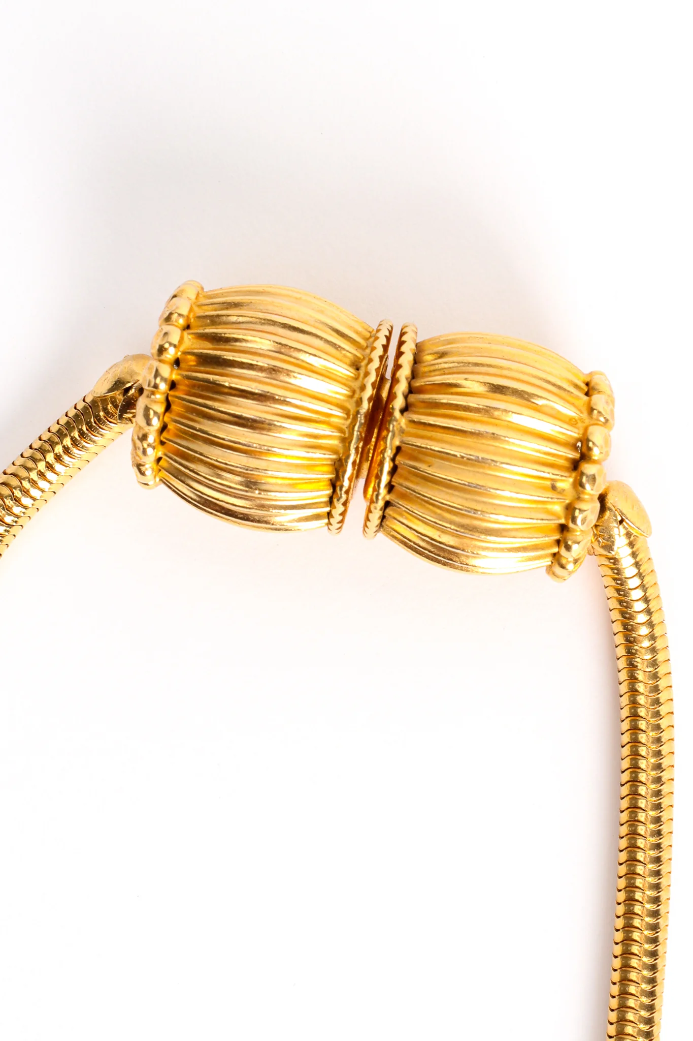Polished Shell Pendant Necklace - Image 10