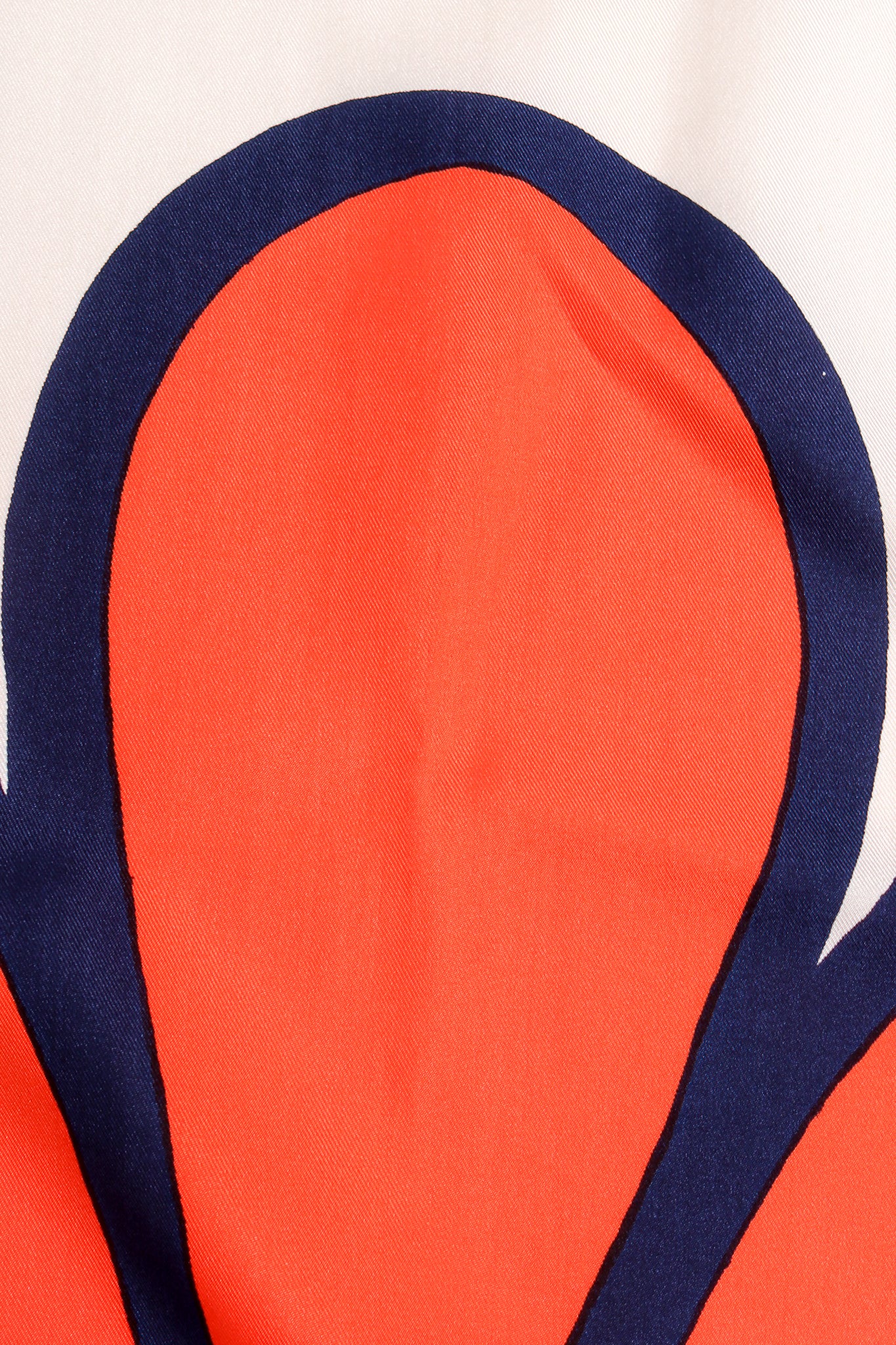 Pop Daisy Silk Scarf - Image 10