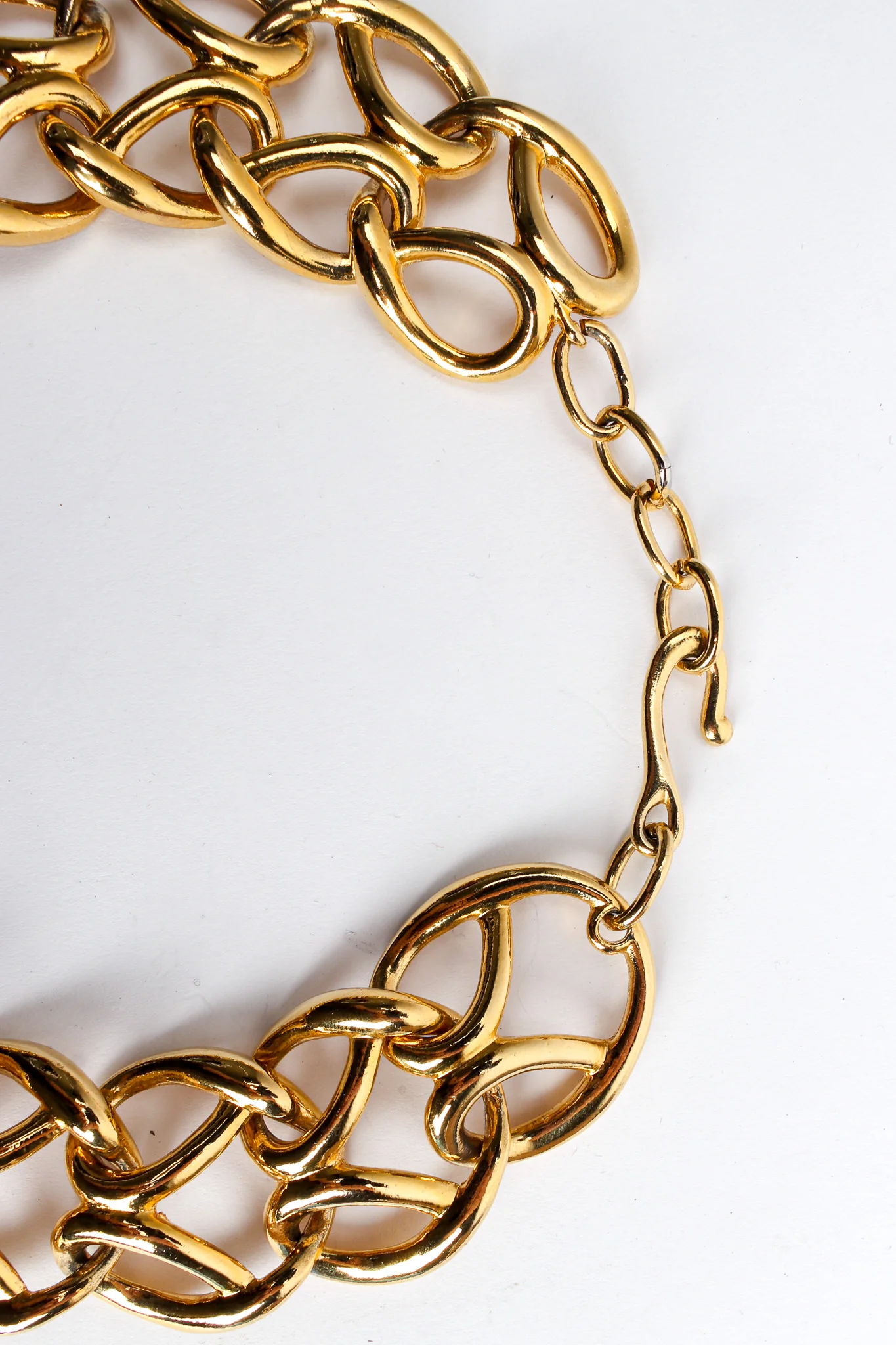 Pretzel Link Collar Necklace - Image 6