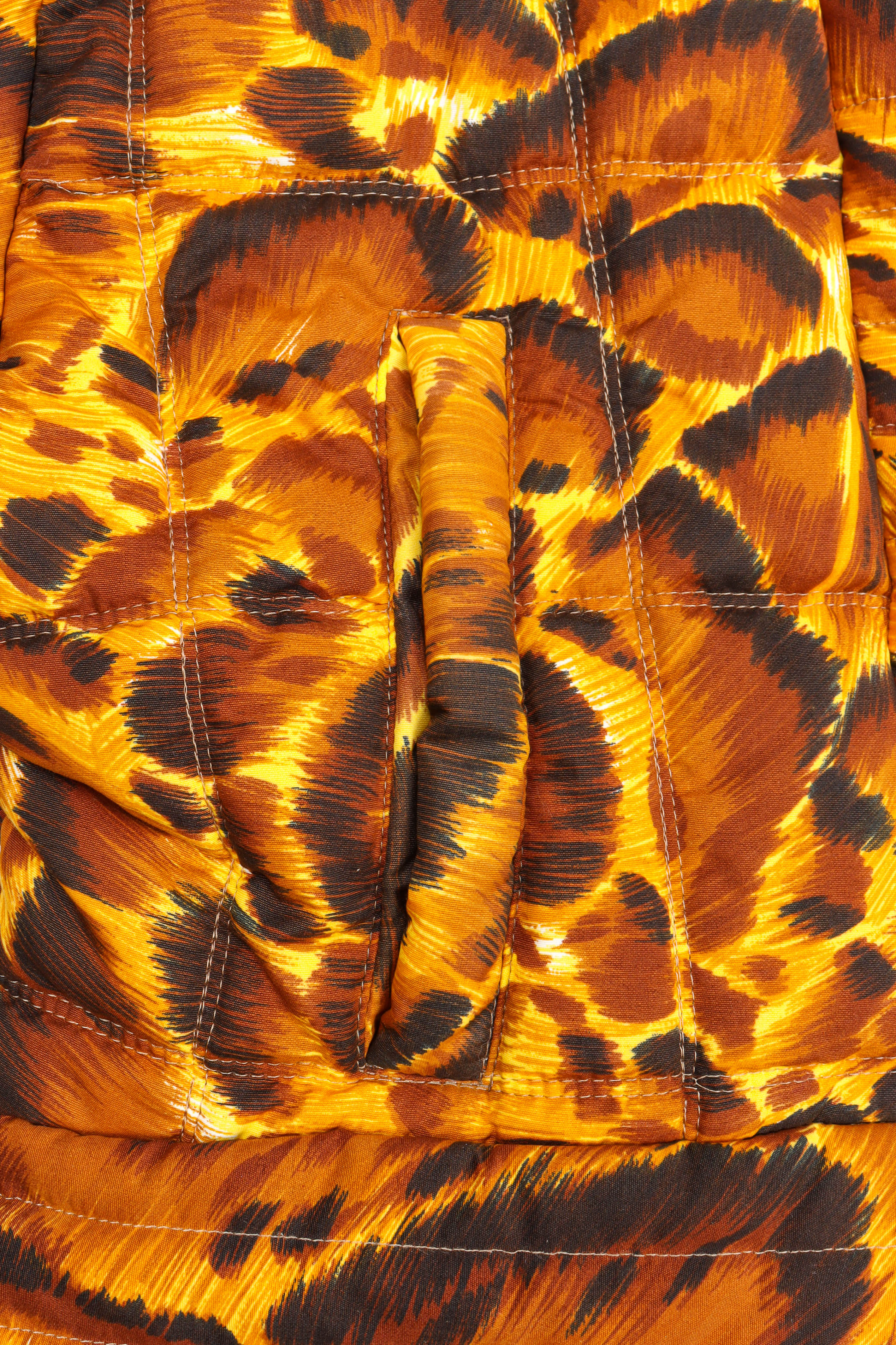Puffy Leopard Crop Jacket - Image 8