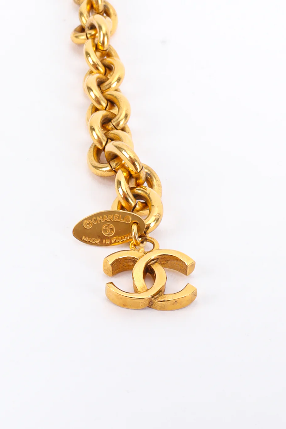 Quilted CC Charm Chain Belt - Image 8