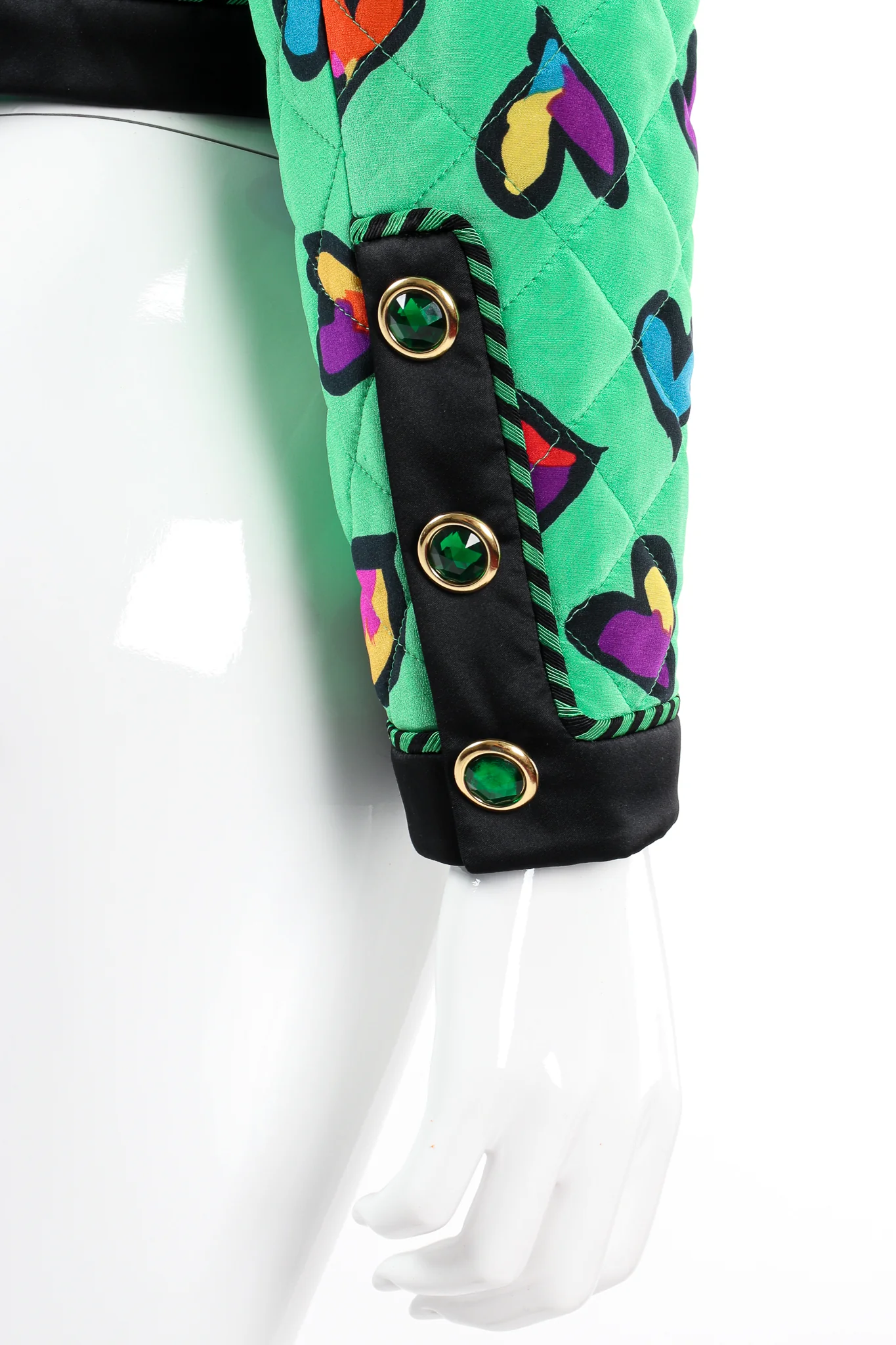 Quilted Graffiti Heart Print Jacket - Image 14