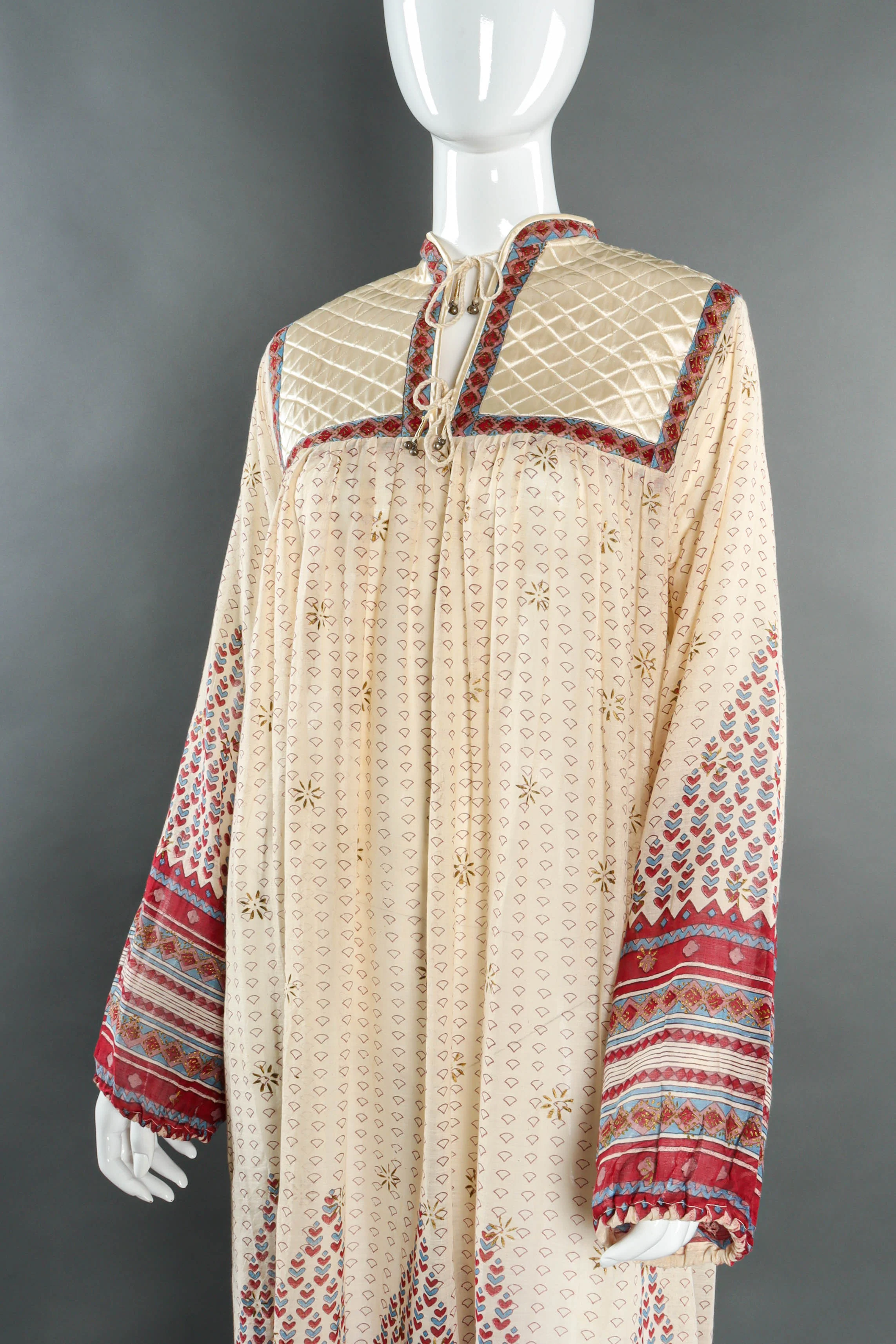 Quilted Shapes Print Sheer Dress - Image 2