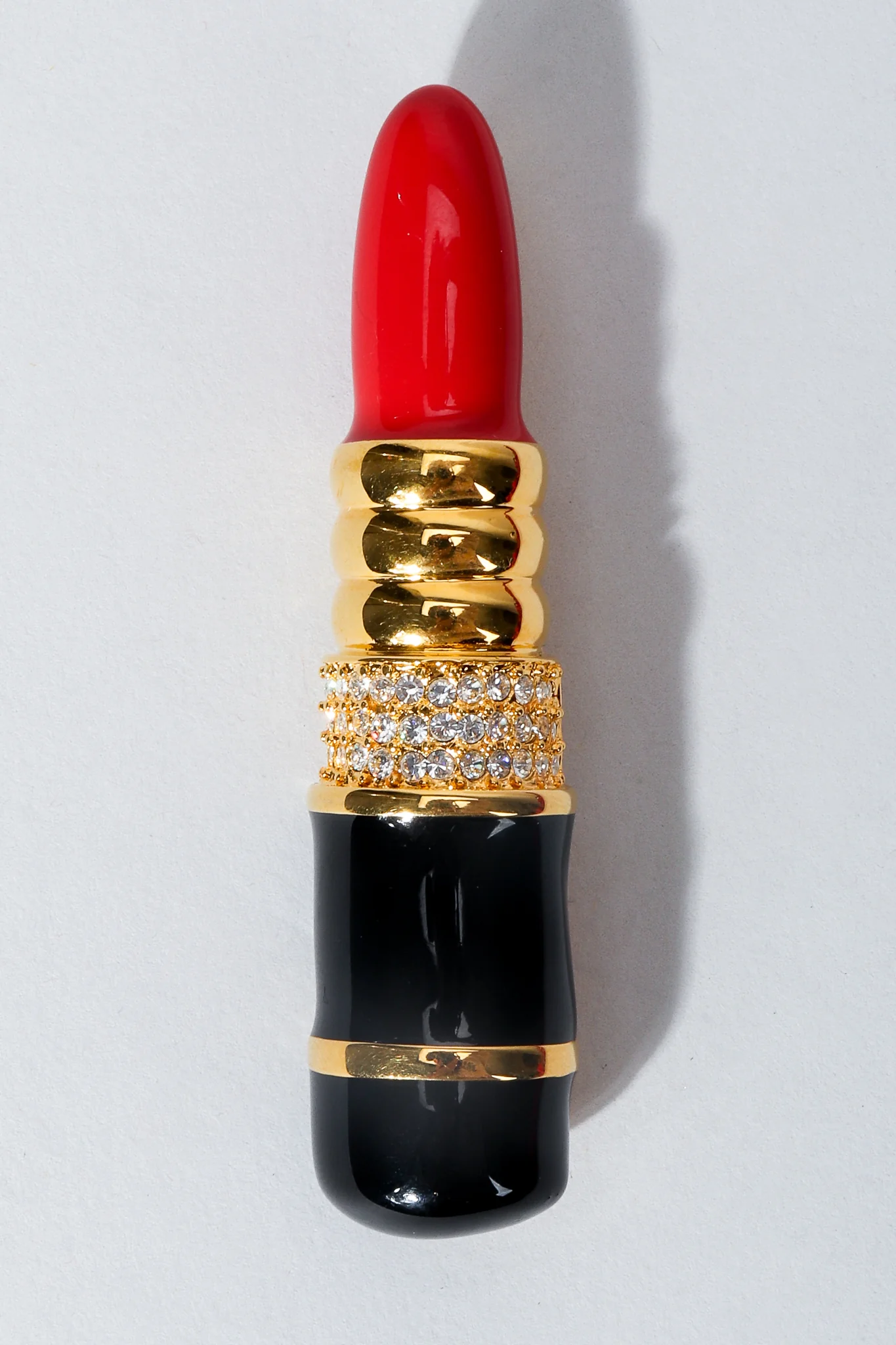 Red Lipstick Brooch - Image 3