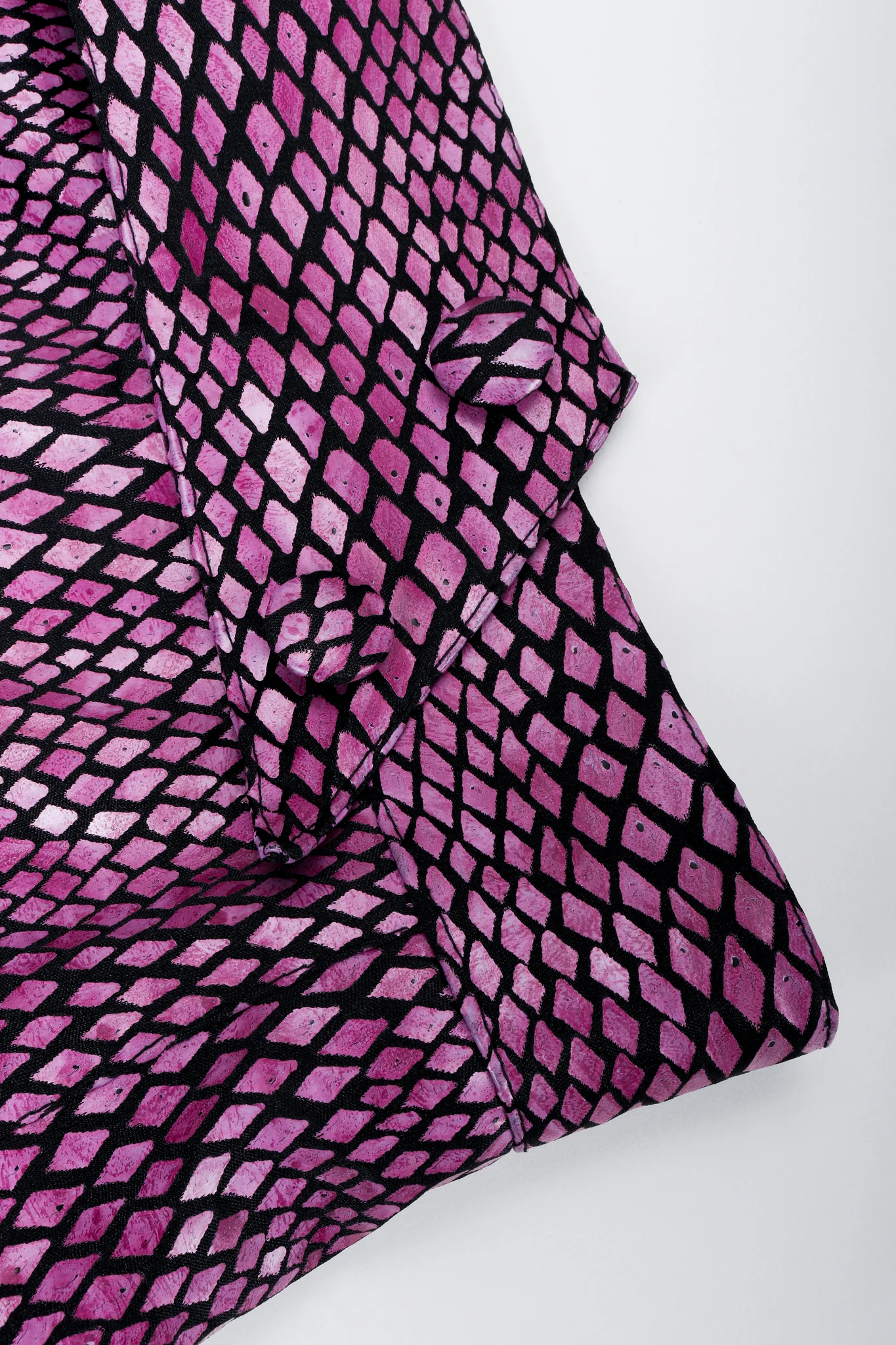 Reptilian Jacket & Skirt Set - Image 16