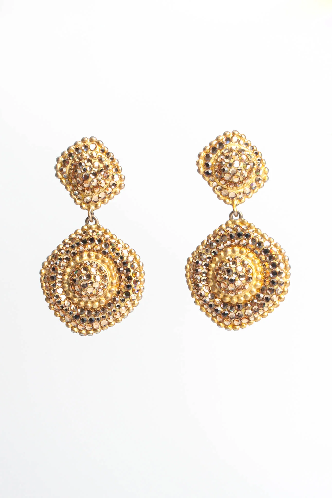Dome Plate Rhinestone Earrings - Image 7