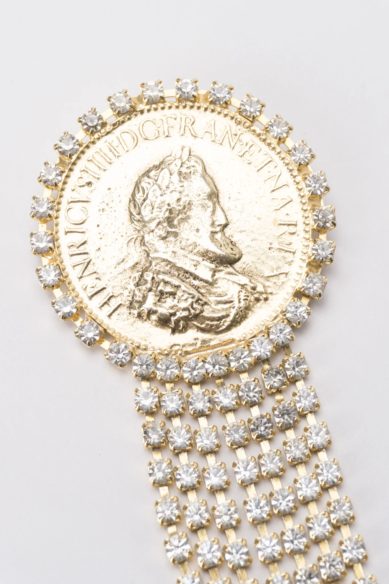 Rhinestone Fringe Coin Brooch - Image 4