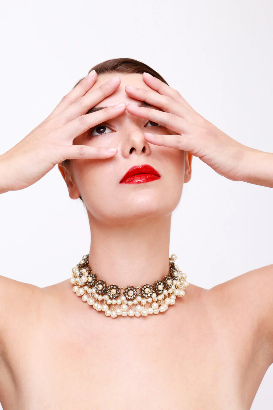 Rhinestone & Pearl Cluster Choker Necklace - Image 2