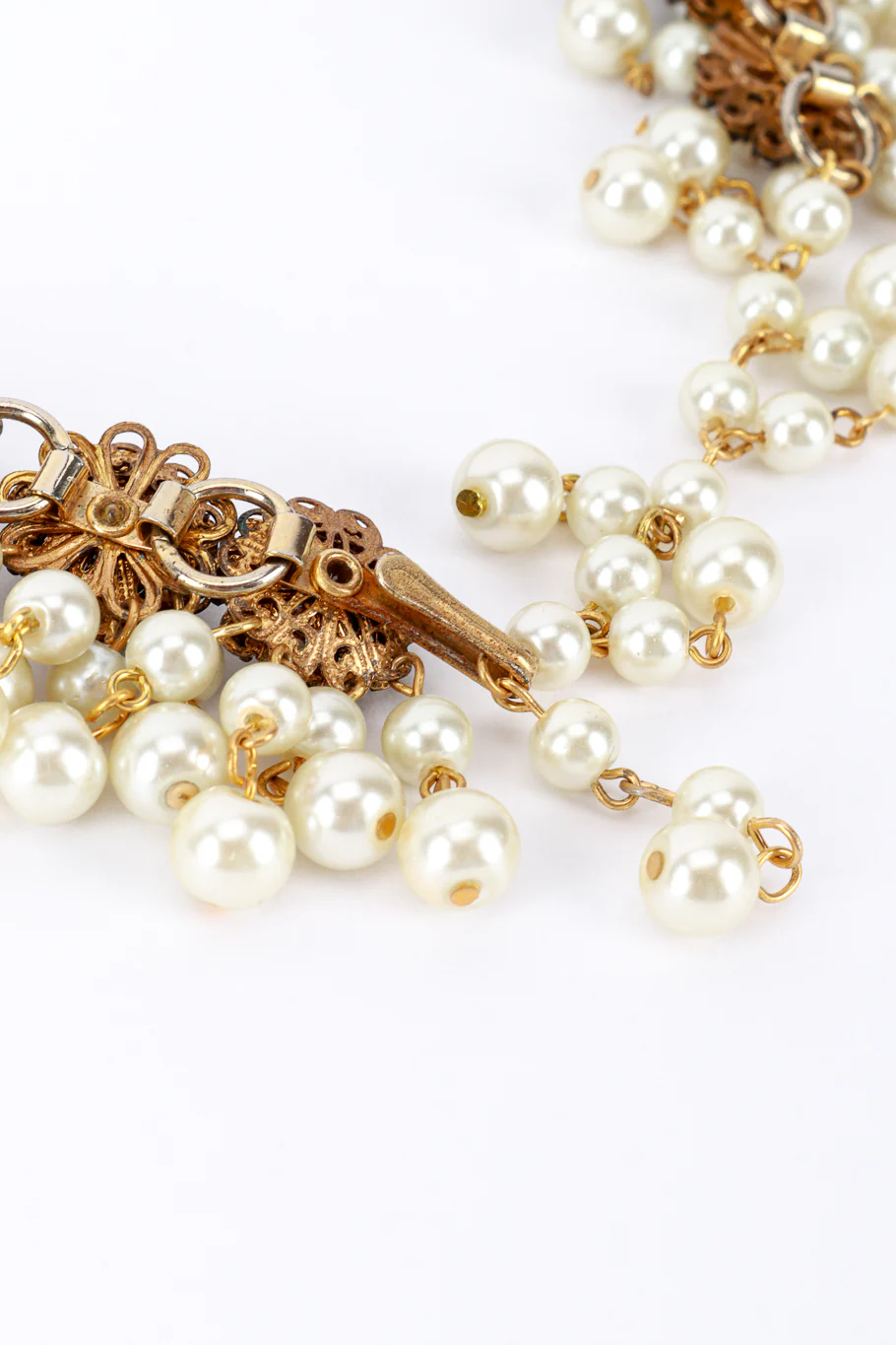 Rhinestone & Pearl Cluster Choker Necklace - Image 6