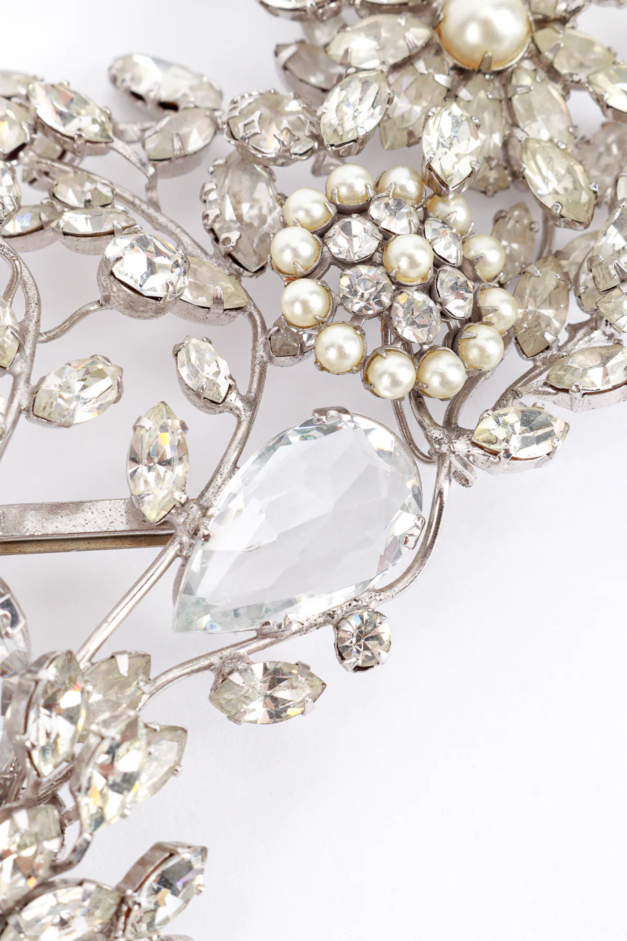 Rhinestone & Pearl Floral Statement Brooch - Image 3