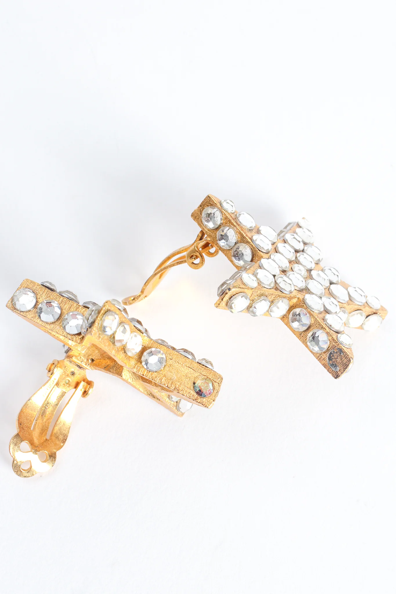Rhinestone Star Earrings & Hair Clip Set - Image 9