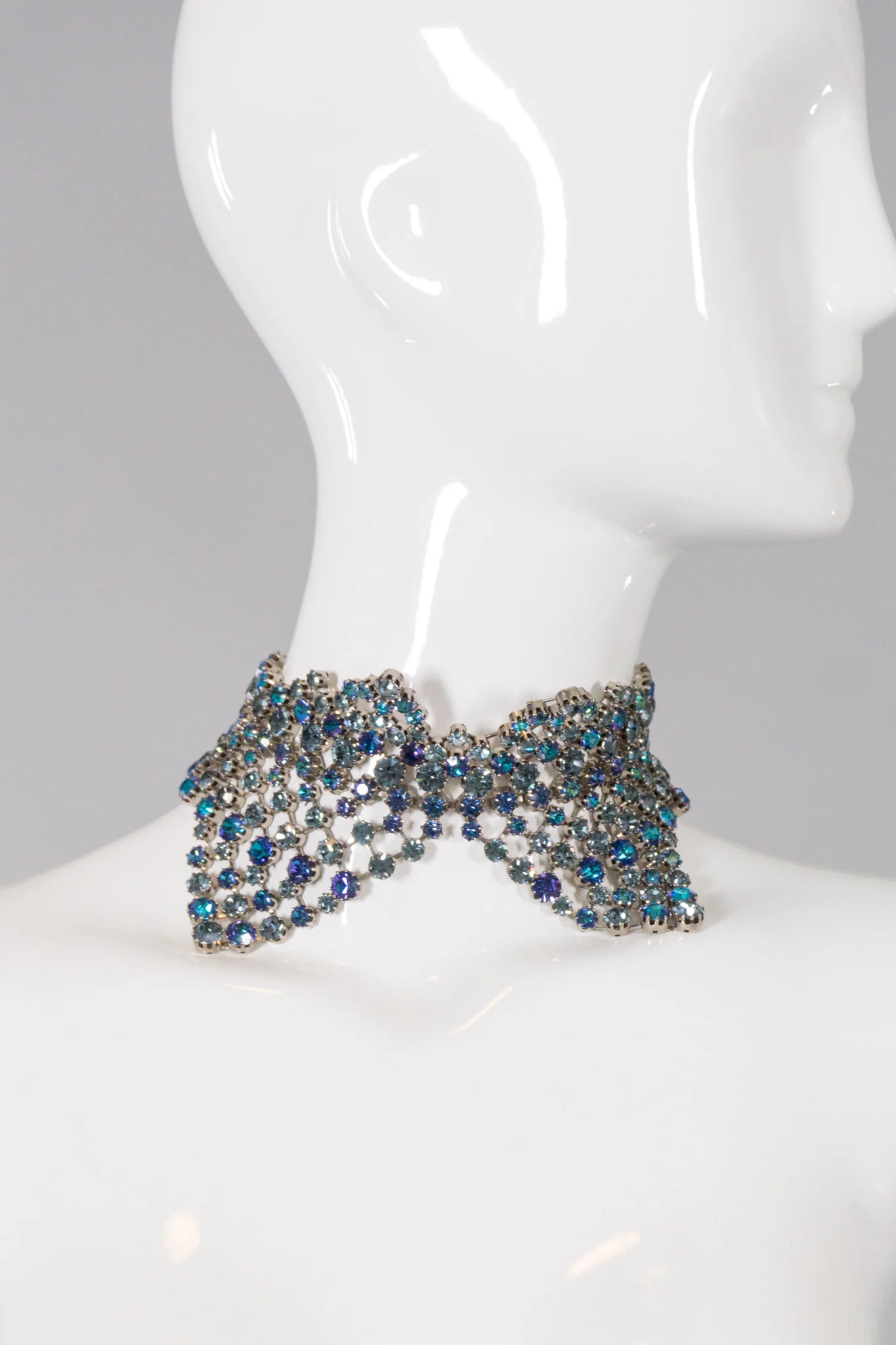 Rhinestone Tuxedo Collar Choker - Image 2