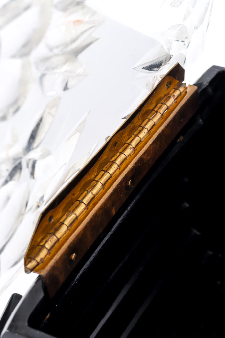 Ribbed Lucite Box Bag - Image 12
