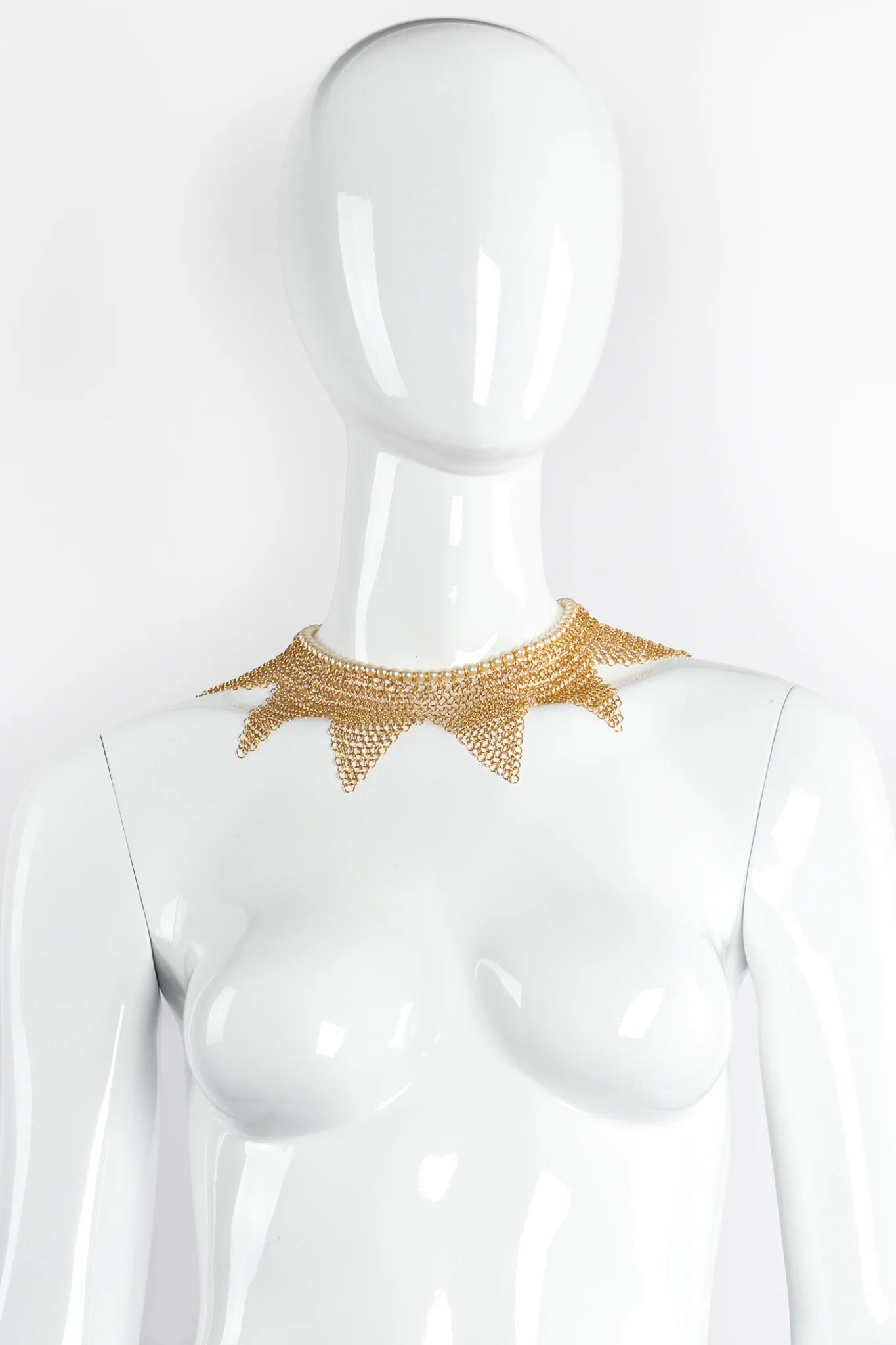 Ring Mesh Triangle Pearl Trim Collar - Image 2