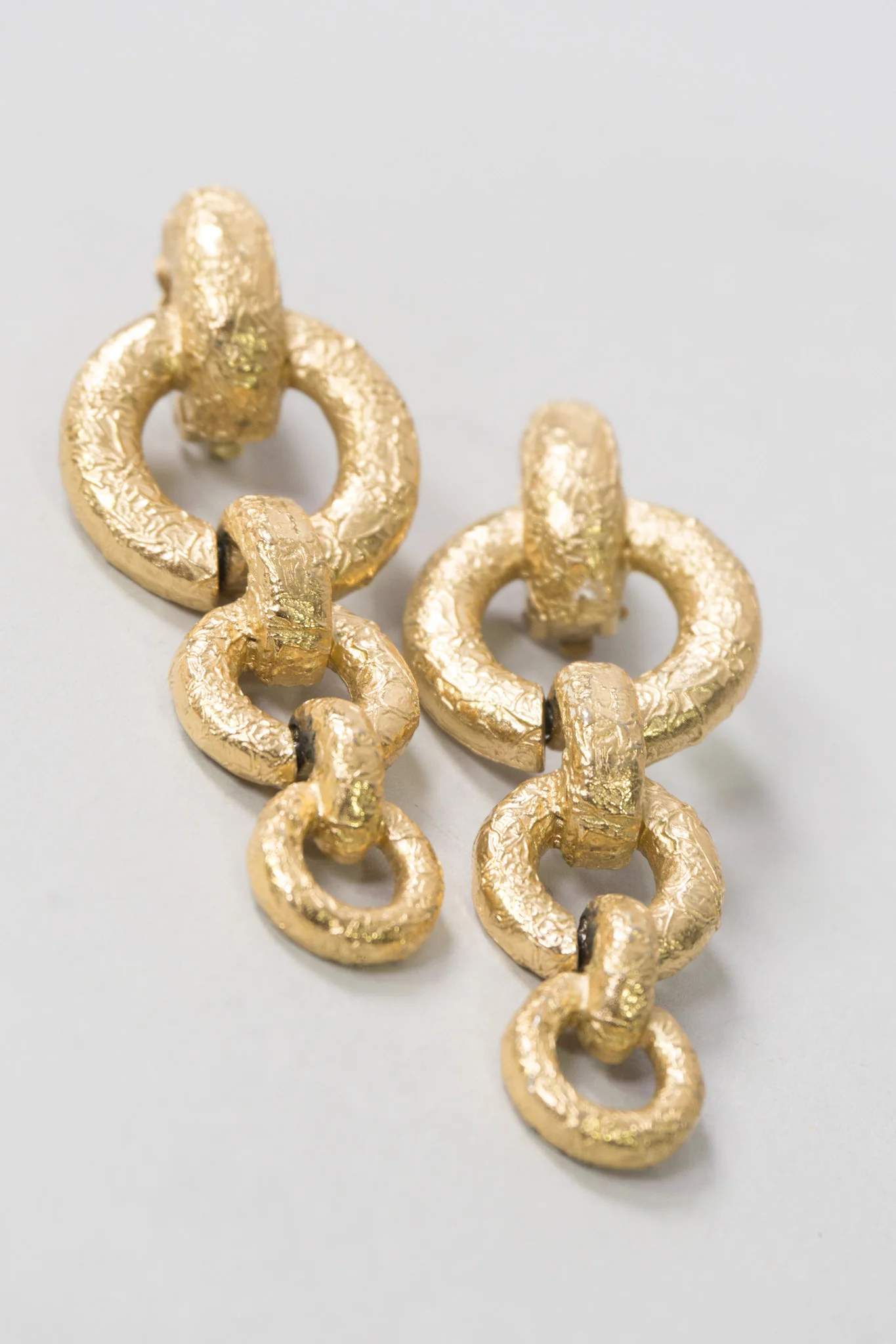 Rolo Chain Drop Earring - Image 3