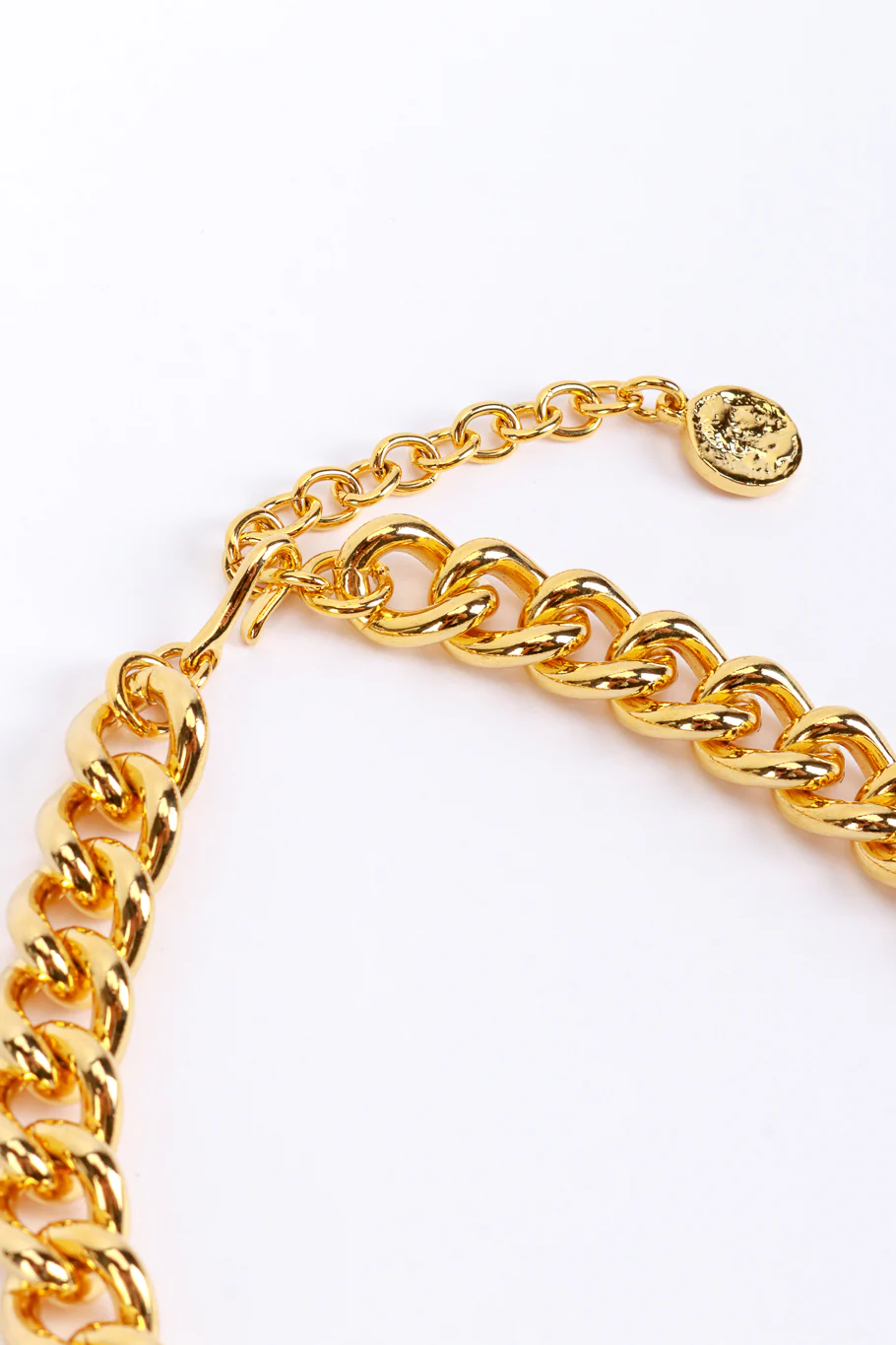 Roman Legionnaire Medallion Collar Necklace - Image 4
