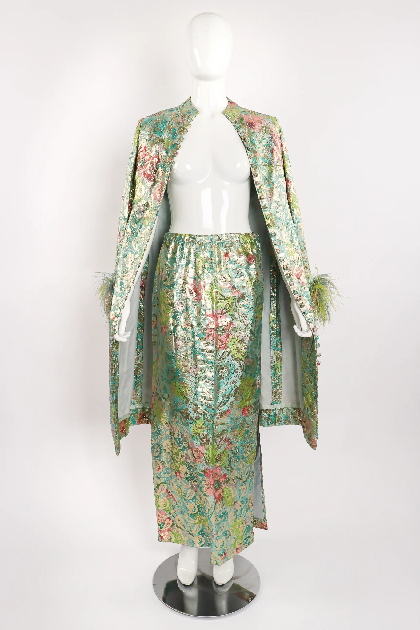 Romantica Brocade Duster & Skirt Set - Image 7