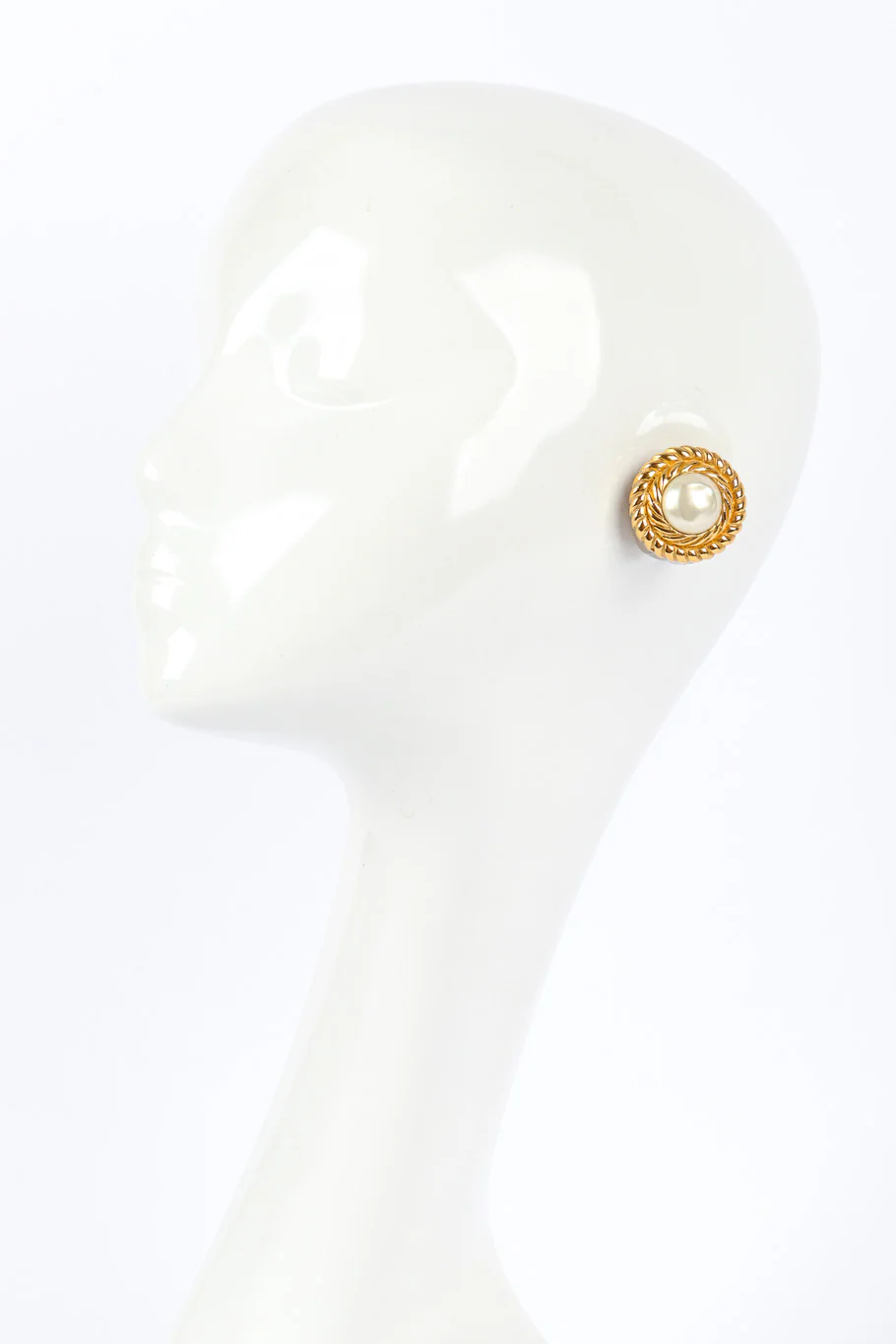 Rope Frame Pearl Earrings - Image 2