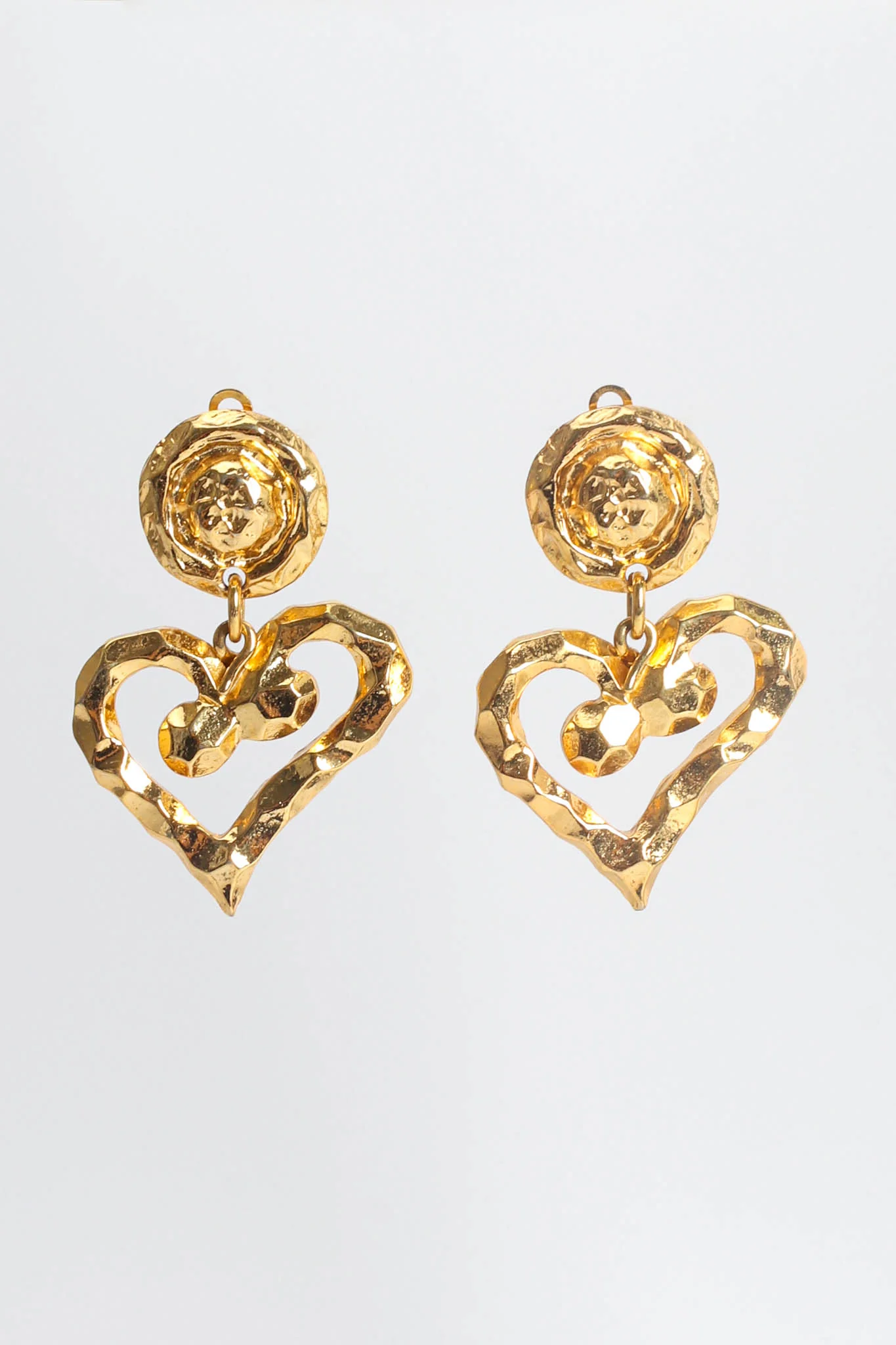 Round Hammered Heart Earrings - Image 3
