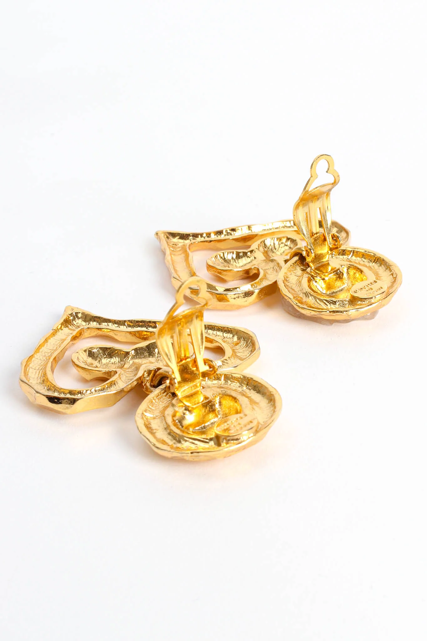 Round Hammered Heart Earrings - Image 7