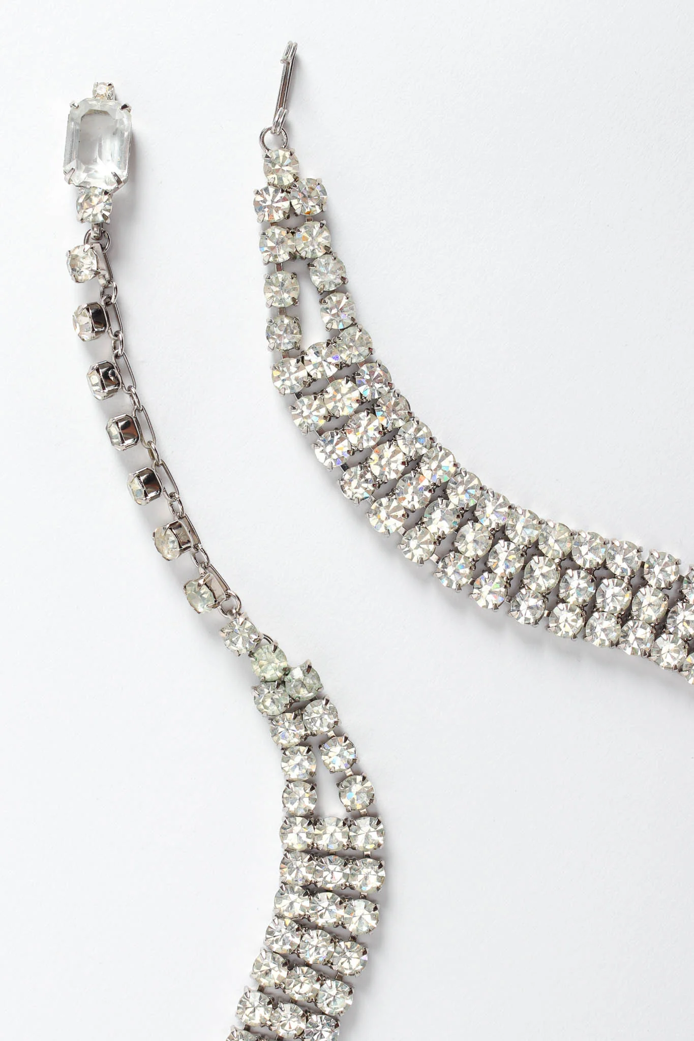 Round Rhinestone Metal Belt - Image 8