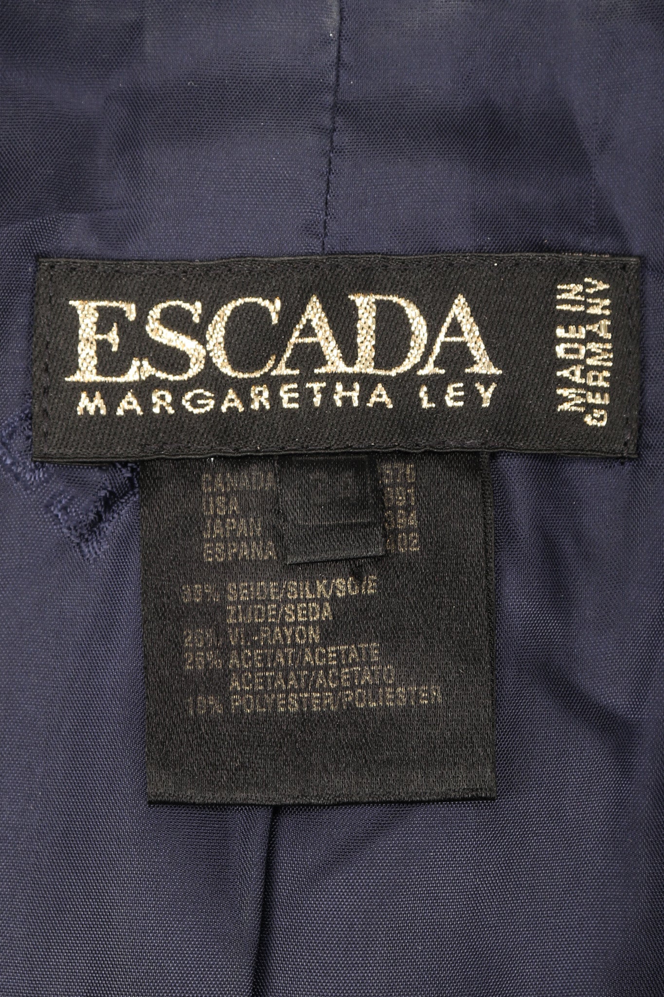 Brocade Suit - Image 20