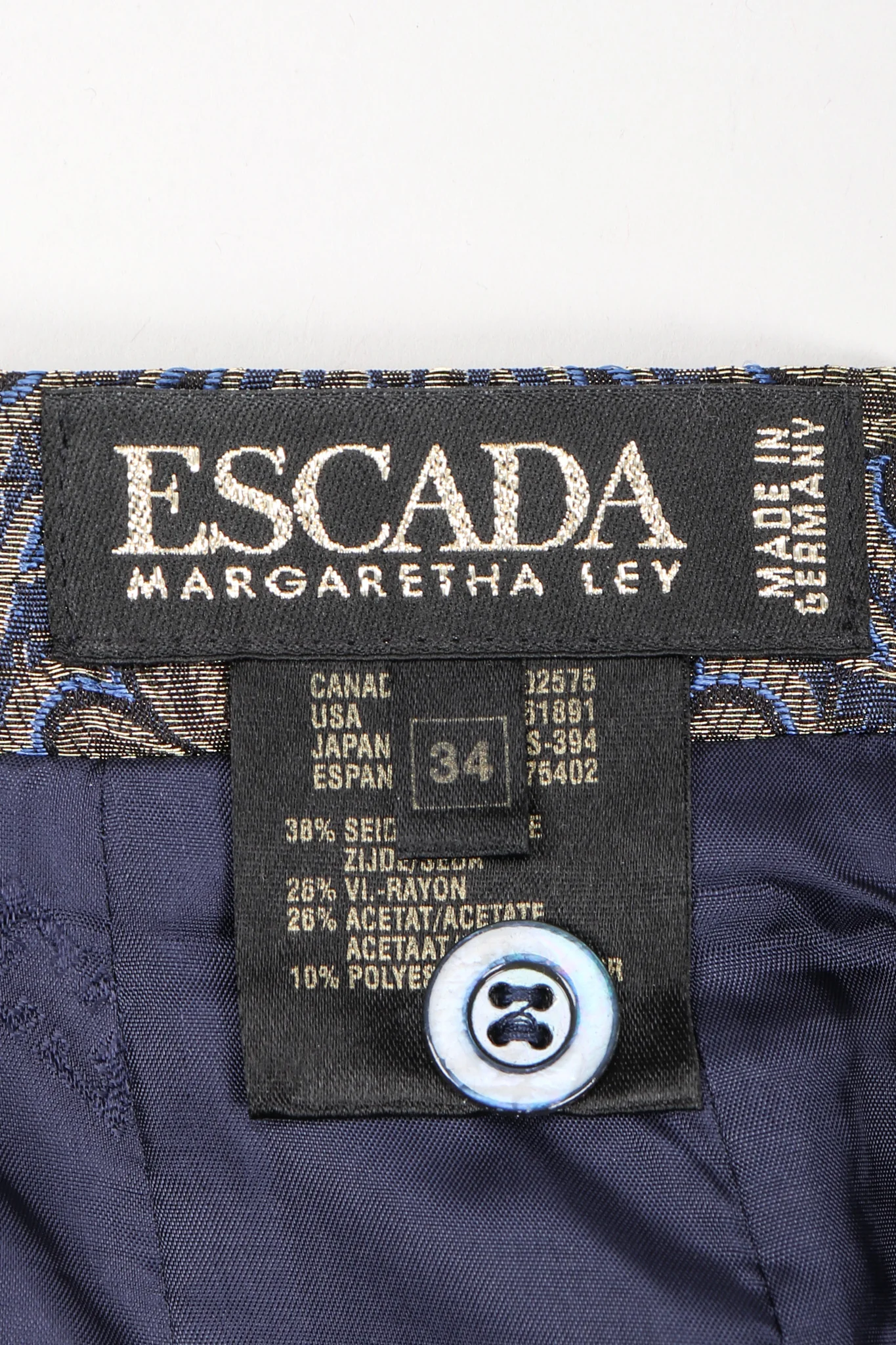 Brocade Suit - Image 26