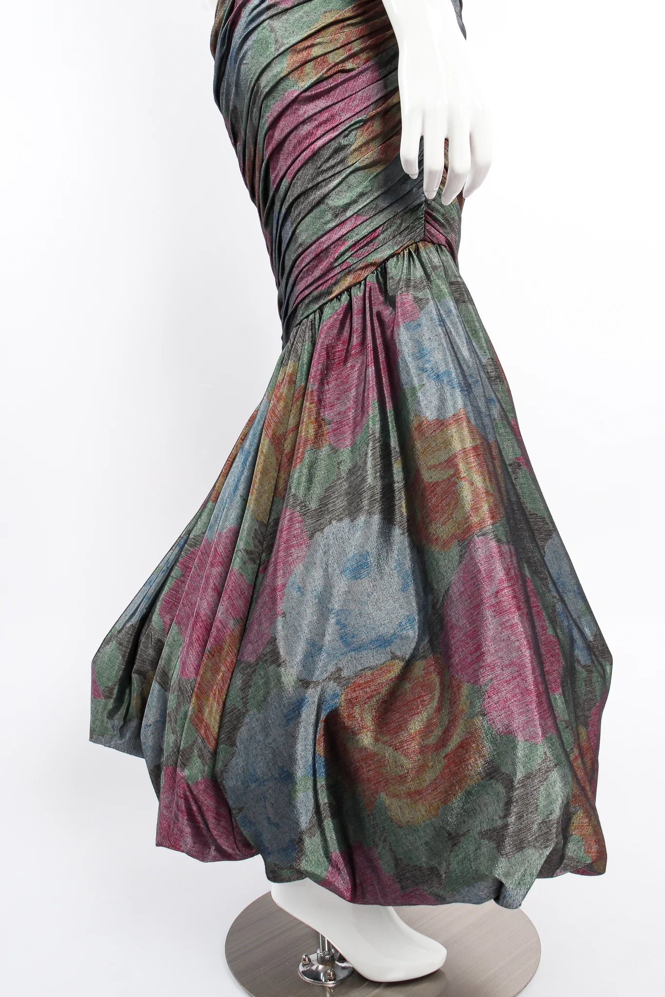 Ruched One-Shoulder Bubble Gown - Image 4