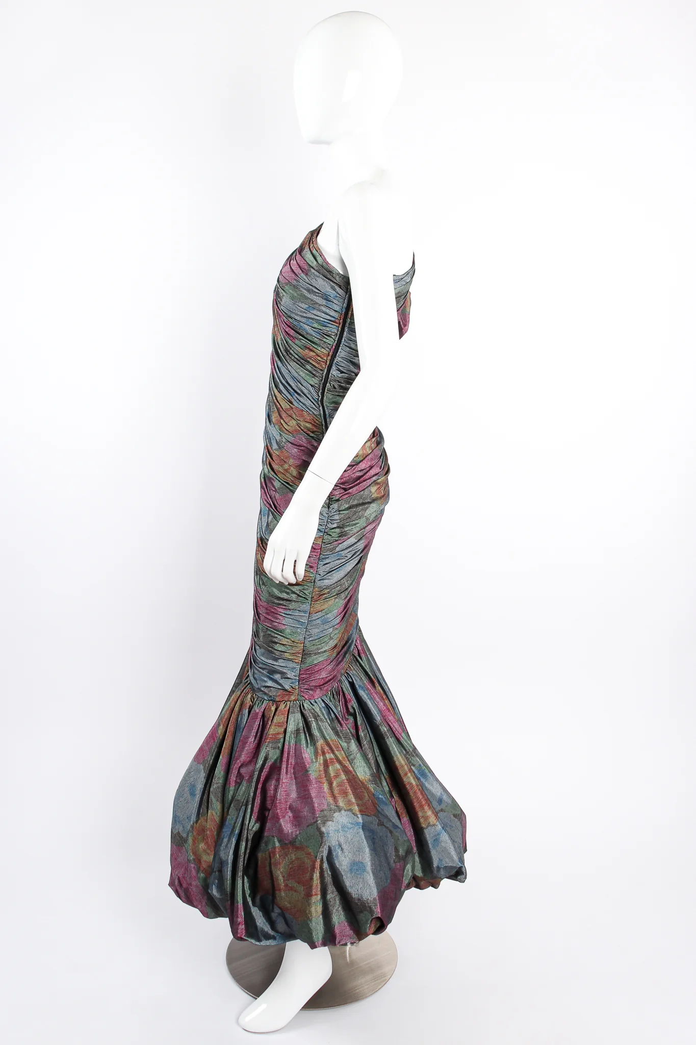 Ruched One-Shoulder Bubble Gown - Image 9