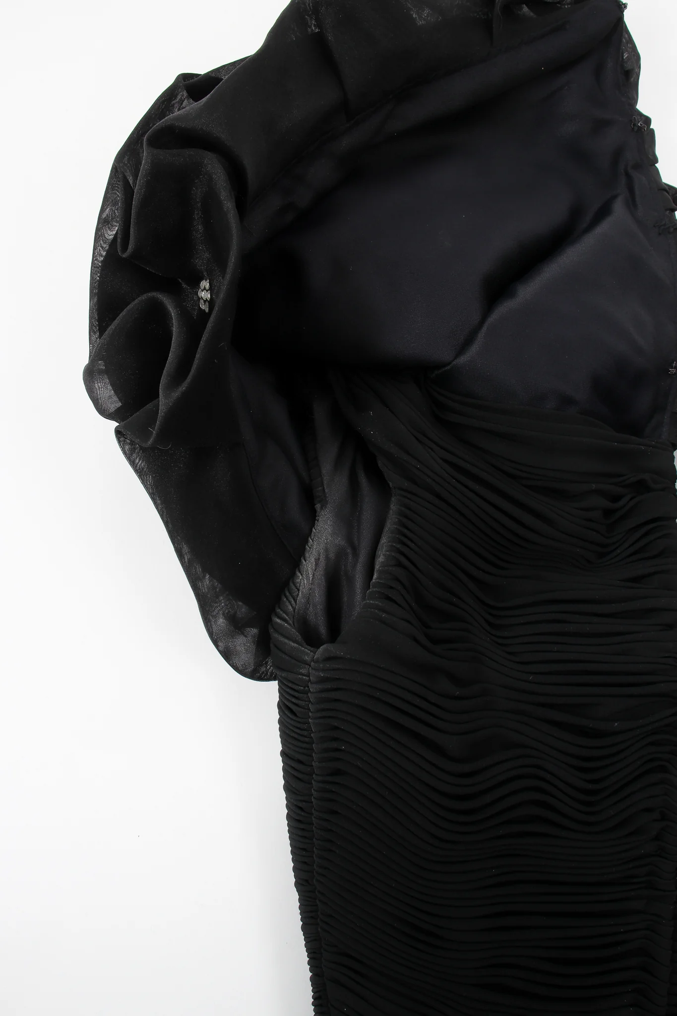 Ruffle Shoulder Sheath Gown - Image 20