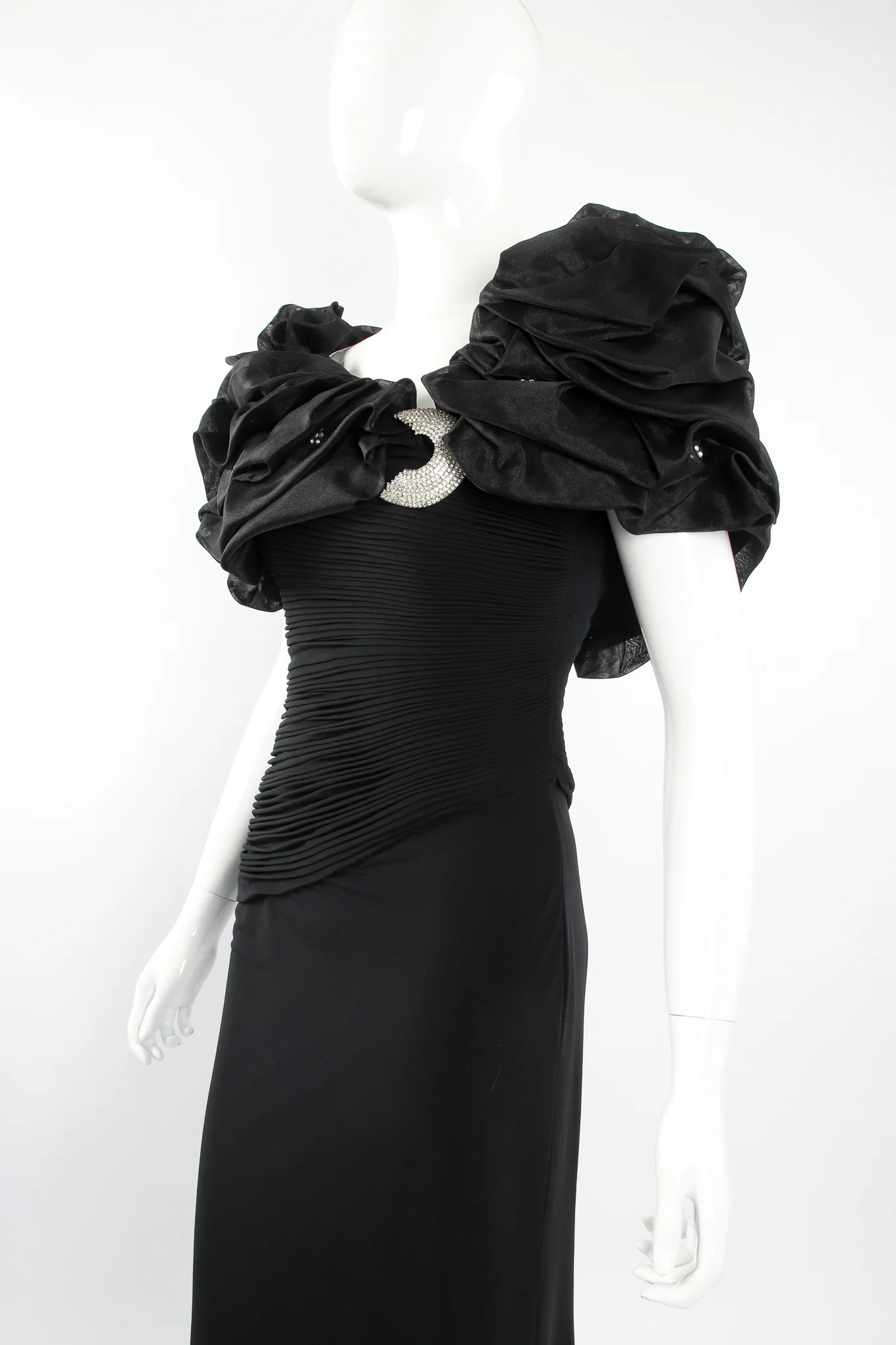 Ruffle Shoulder Sheath Gown - Image 8