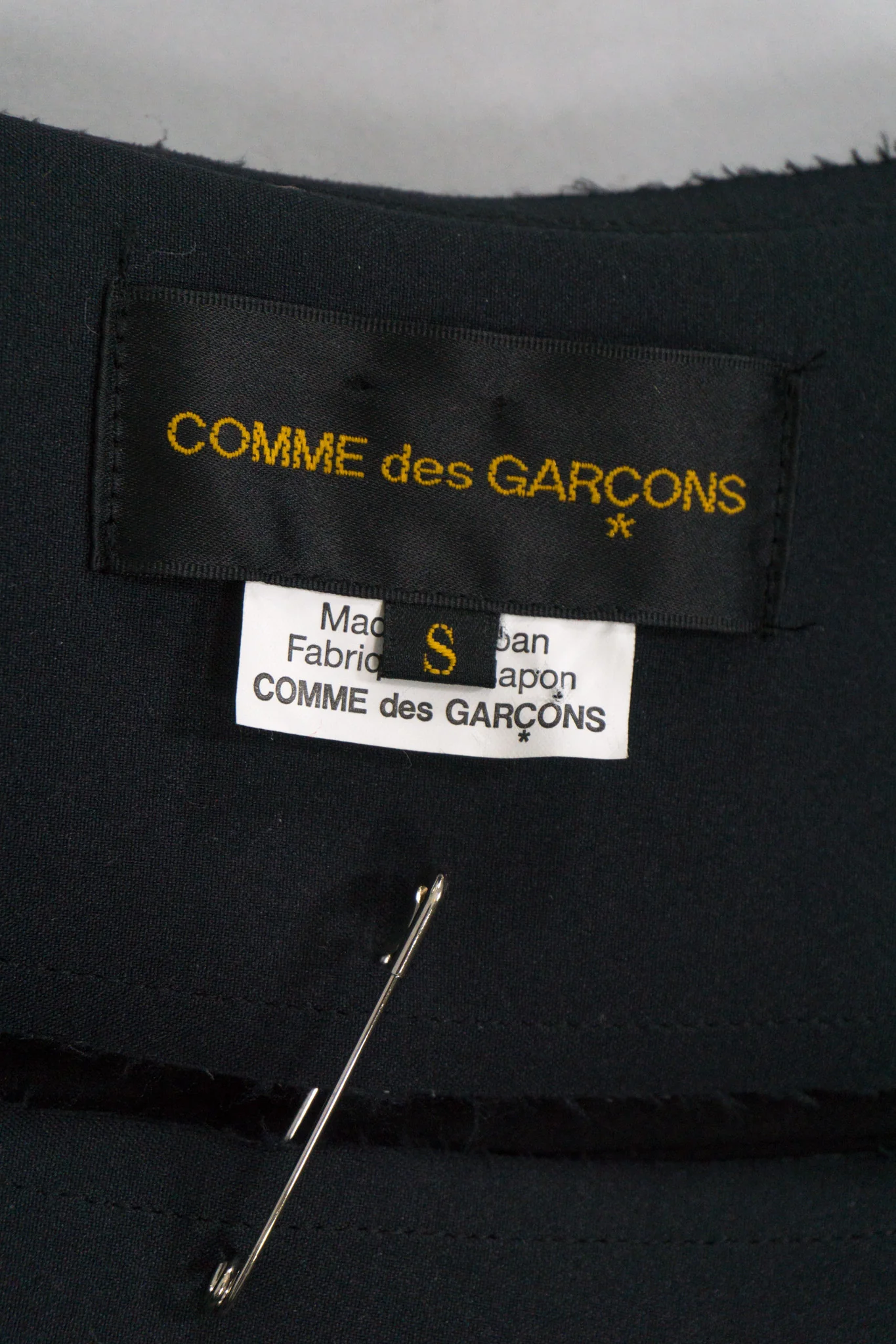 Safety Pin Panel Cape - Image 10