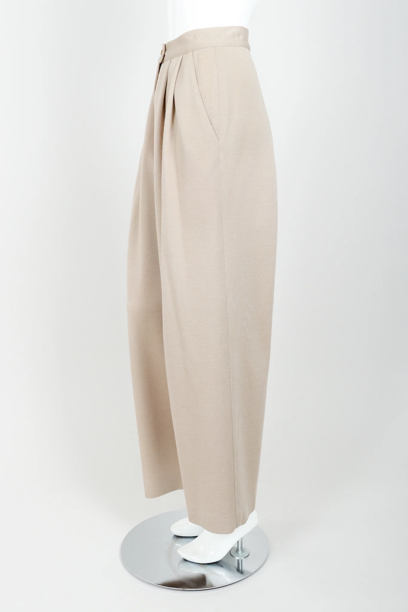 Sand Beige Knit Pleated Pant