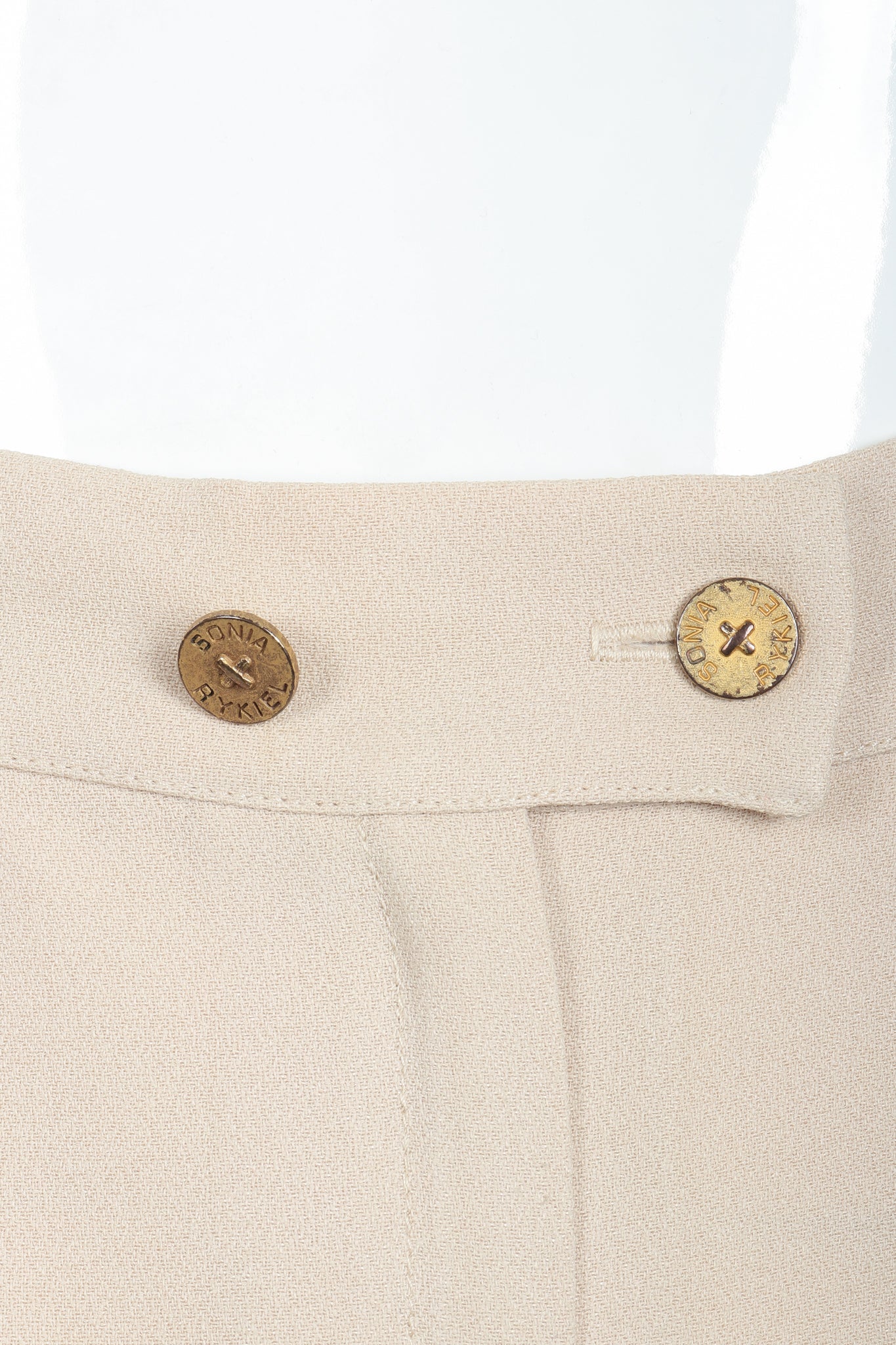 Sand Crepe Belted Jacket & Short Set - Image 15