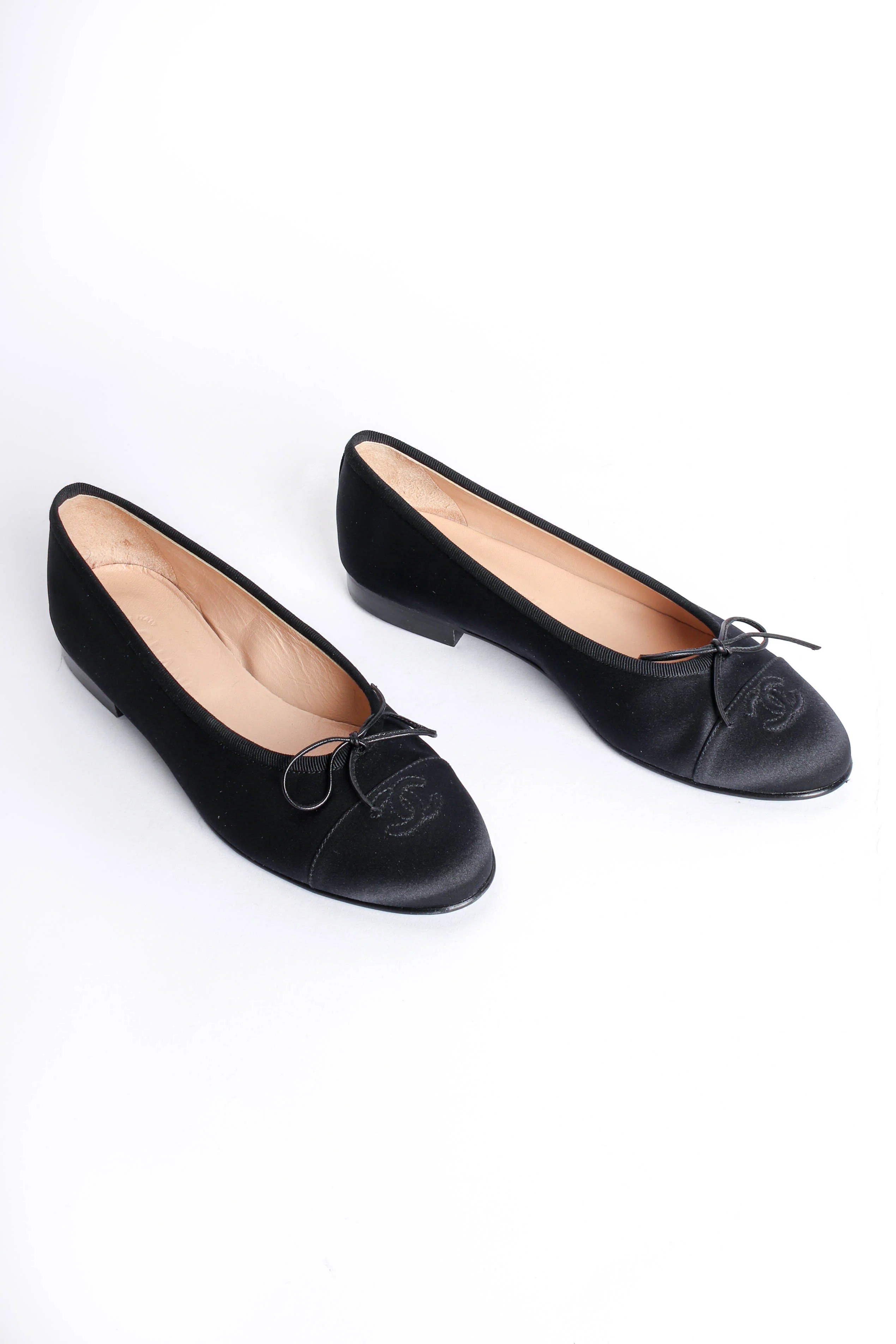 Satin CC Logo Ballet Flats - Image 10